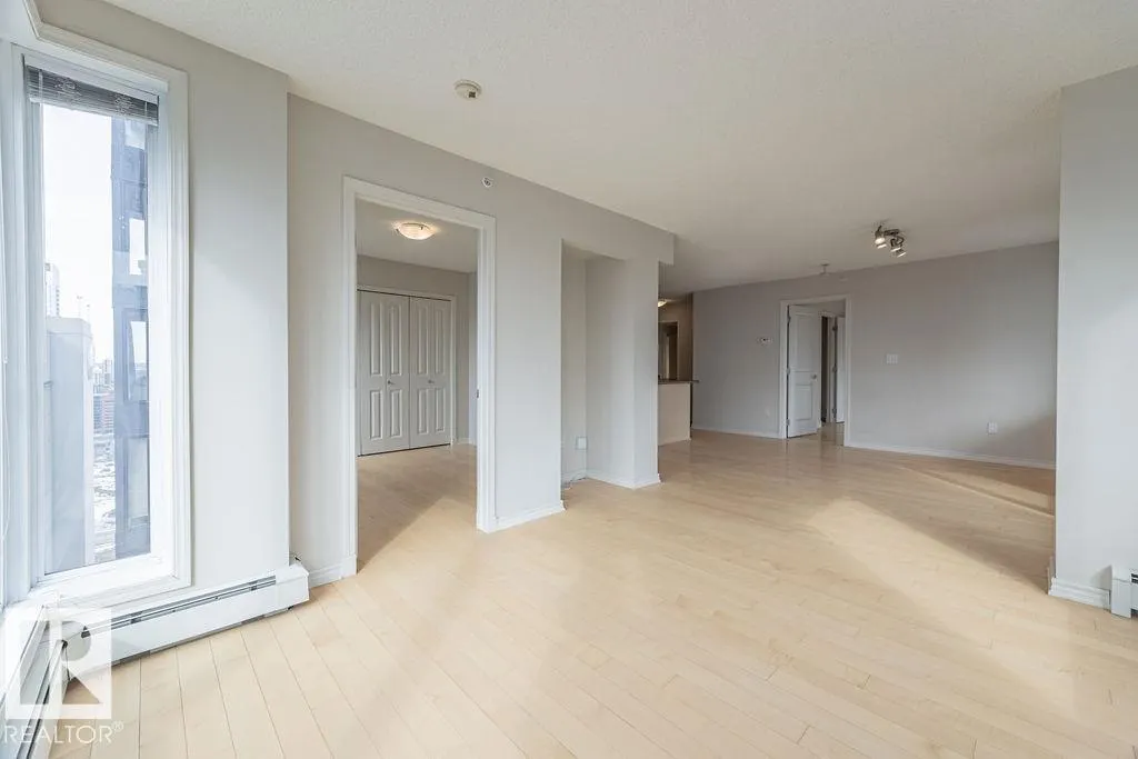 10180 104 Street