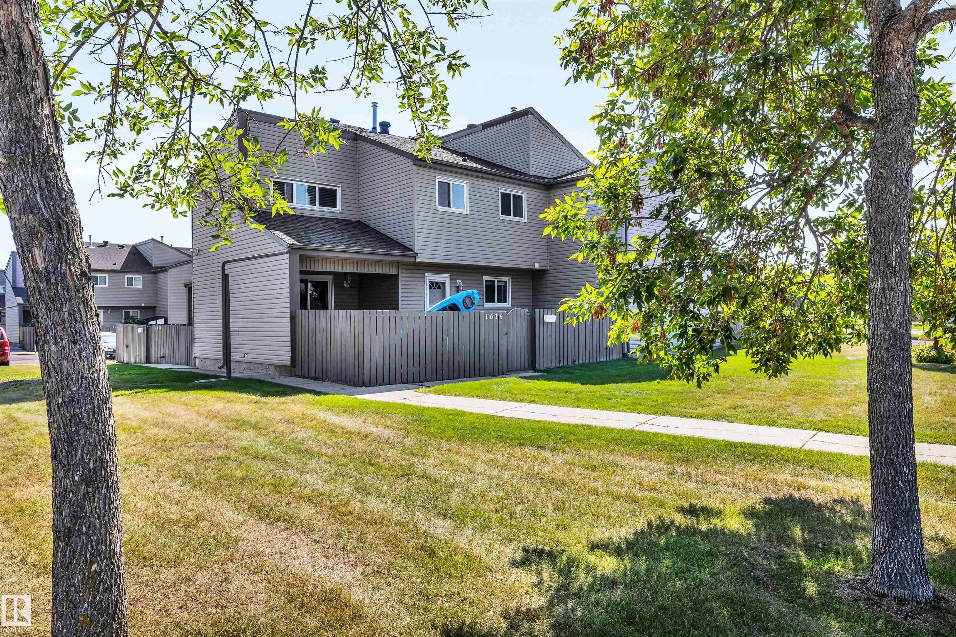 1616 Lakewood Road
