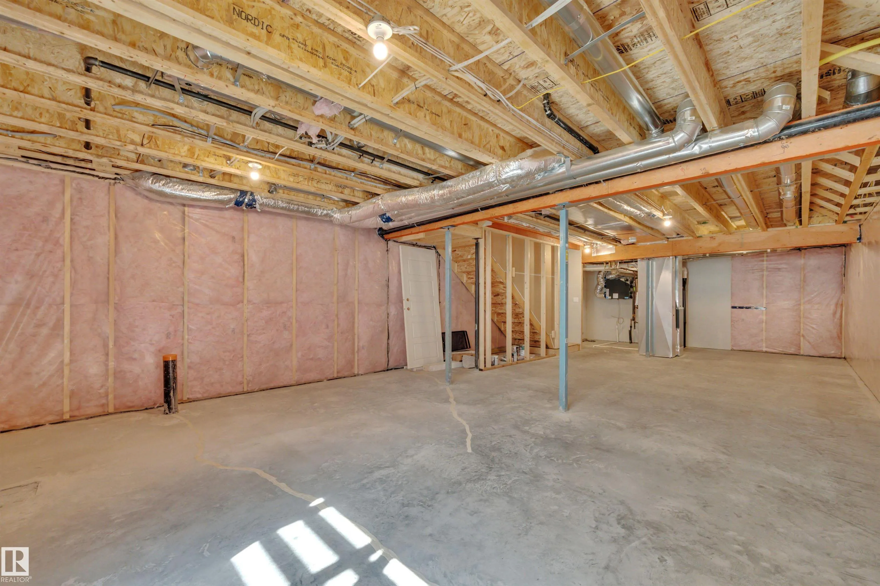 4037 Hawthorn Link