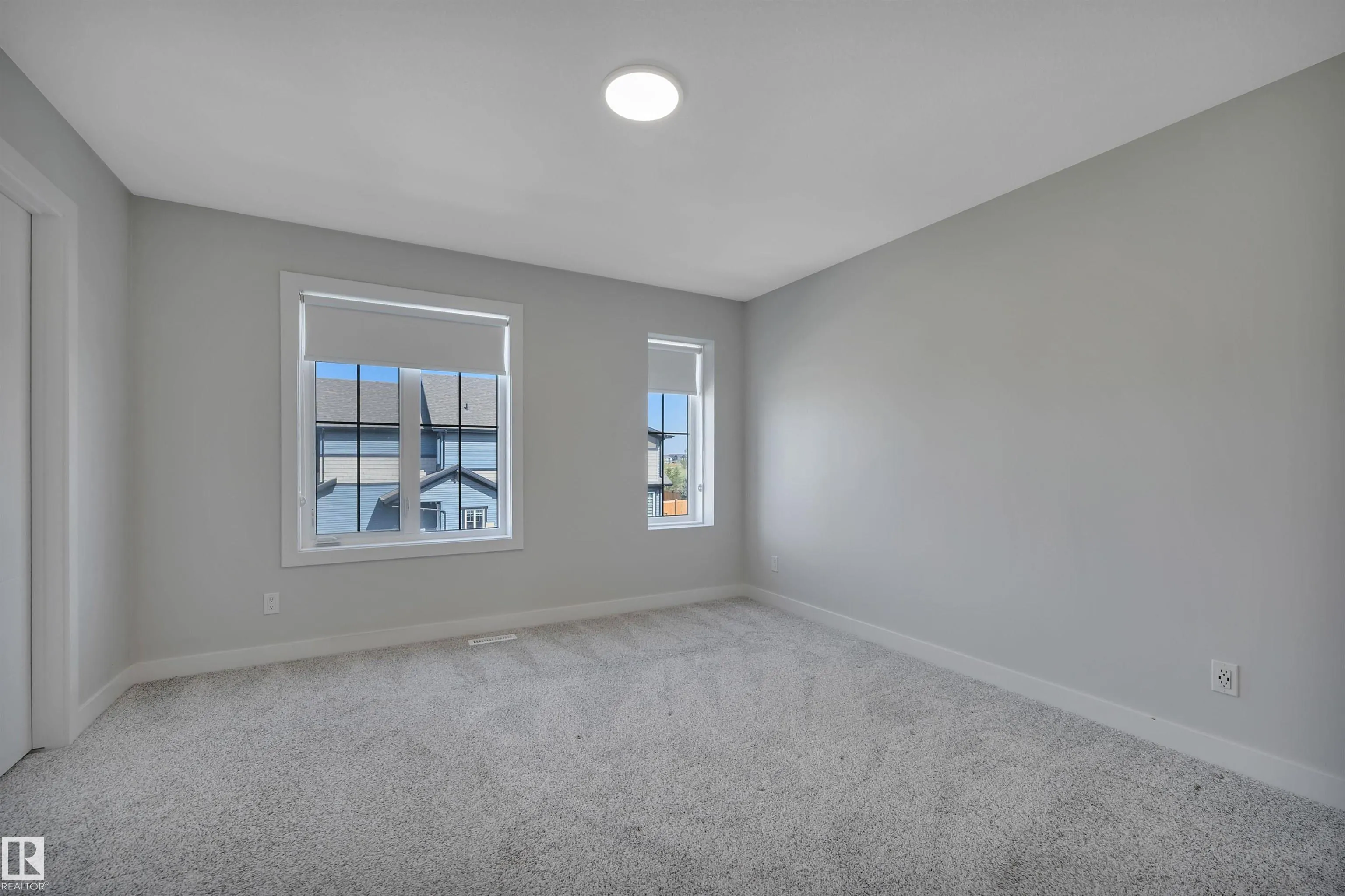 4037 Hawthorn Link