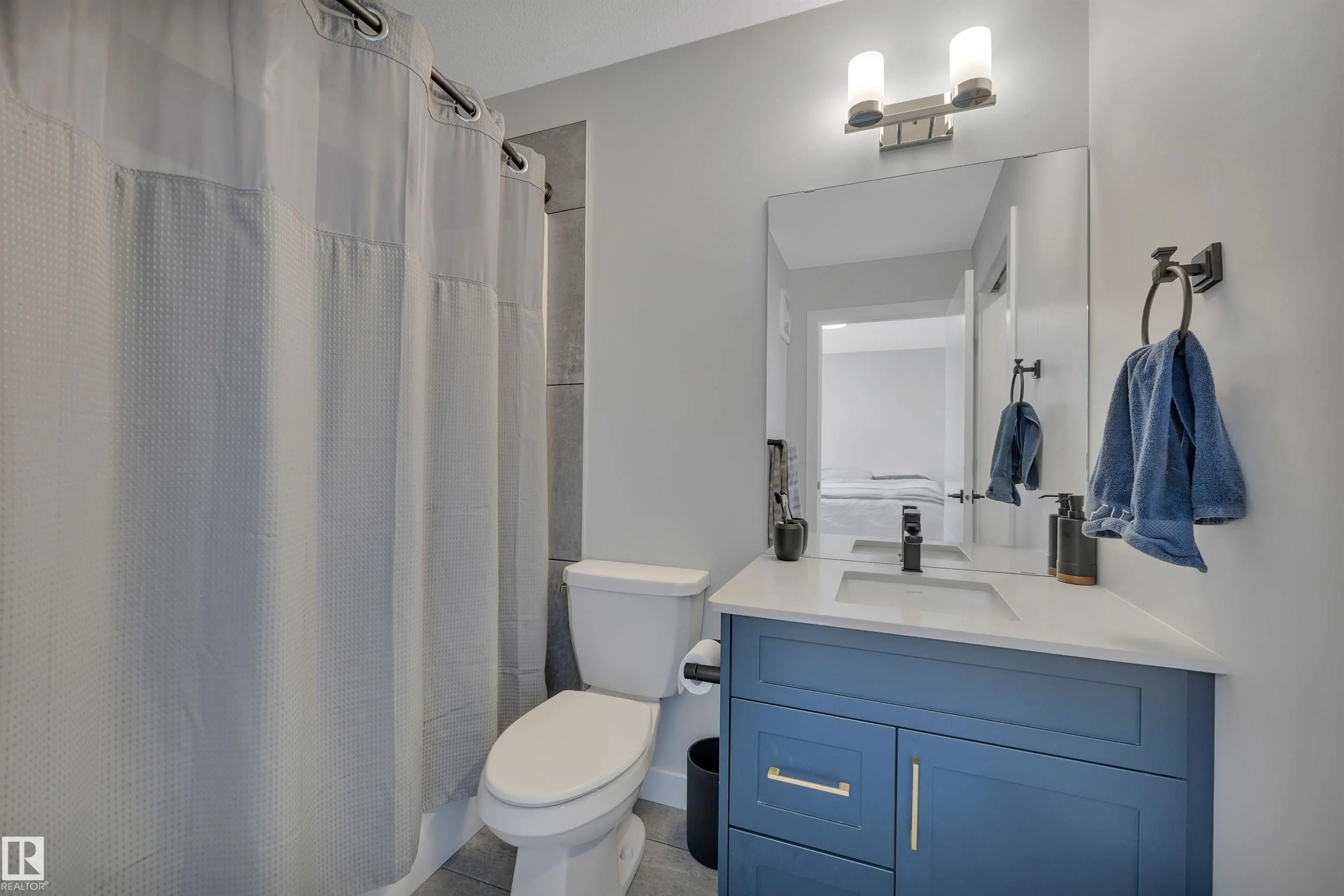 4037 Hawthorn Link