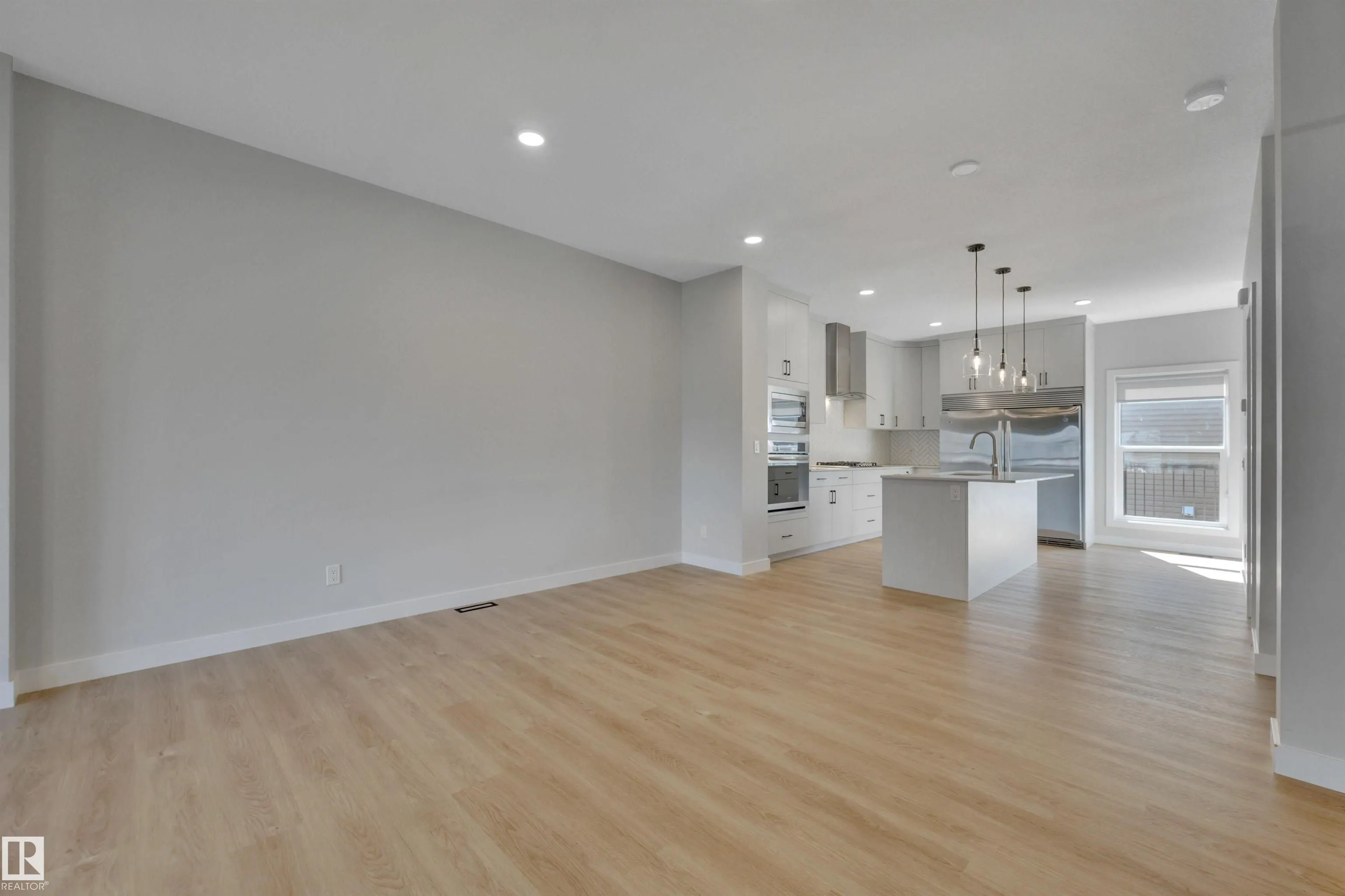 4037 Hawthorn Link