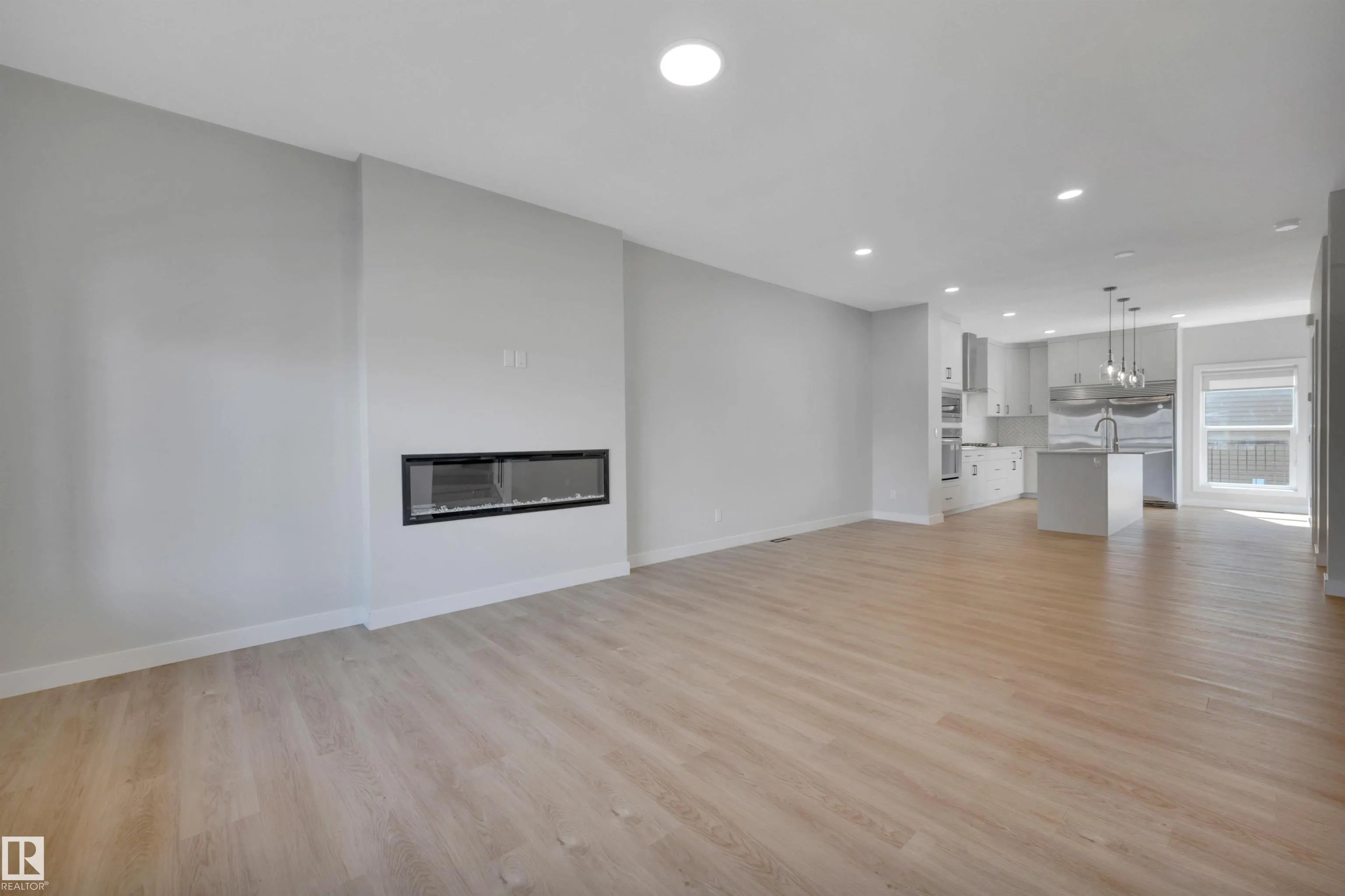 4037 Hawthorn Link