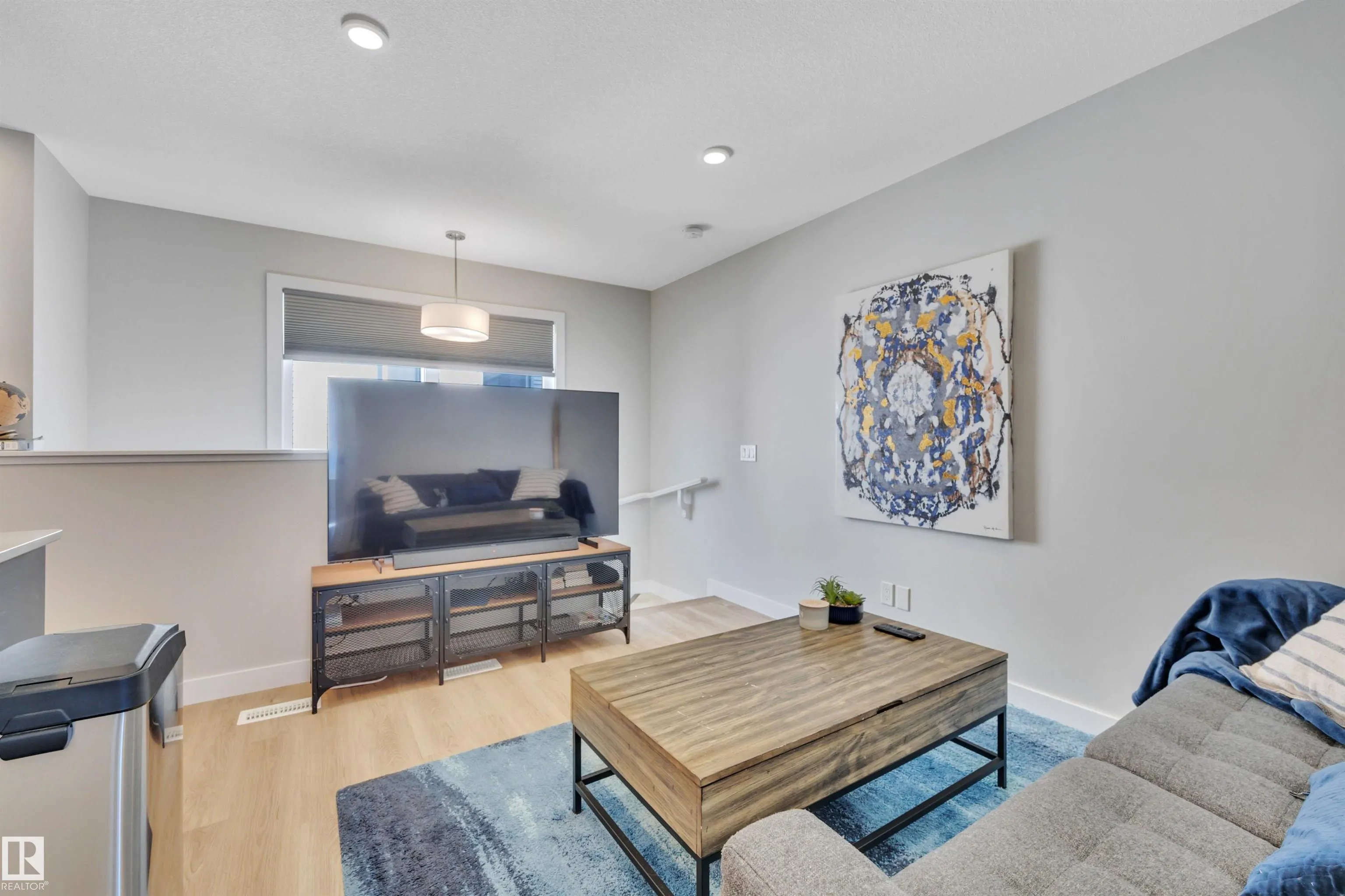4037 Hawthorn Link