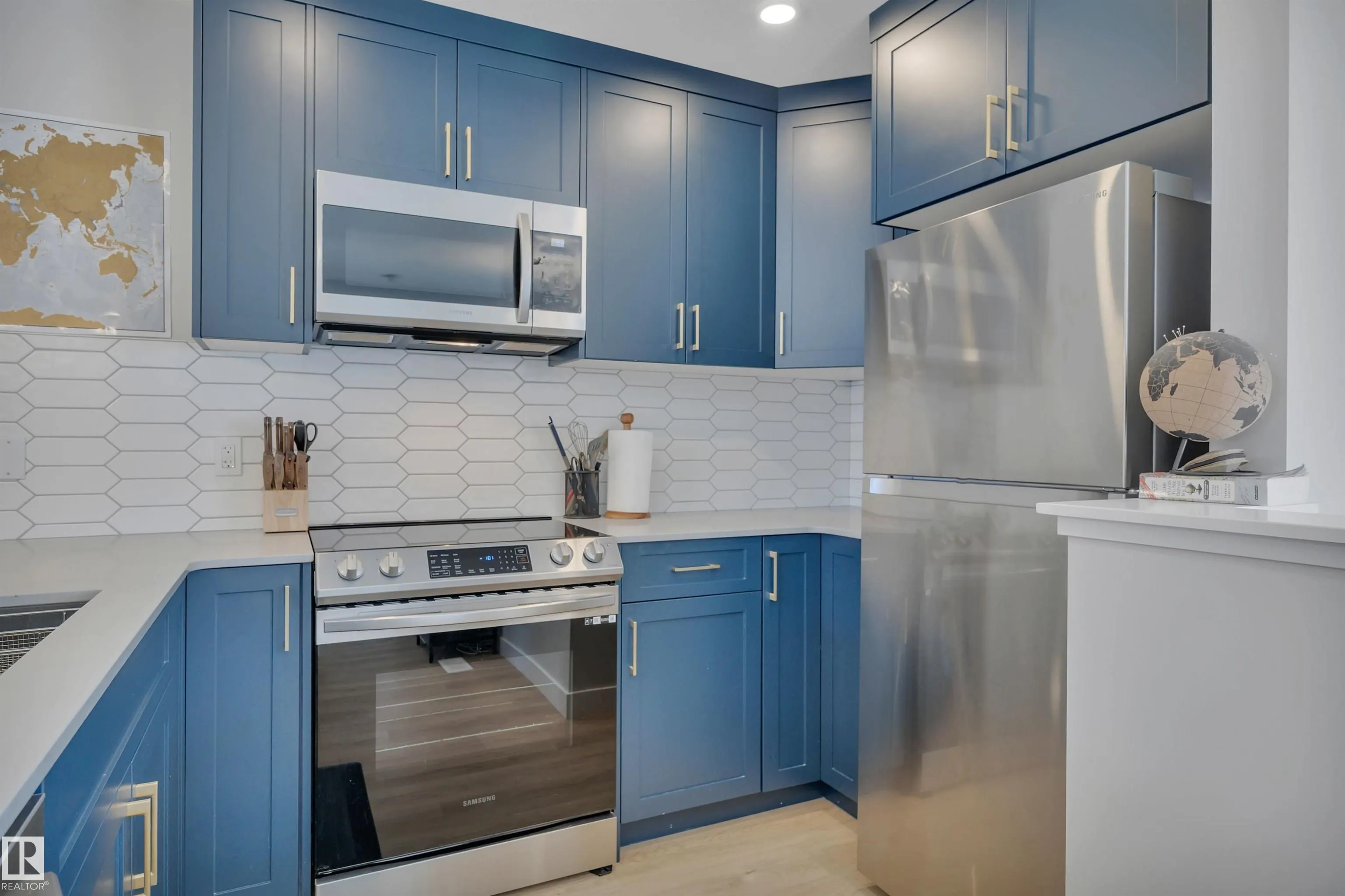 4037 Hawthorn Link
