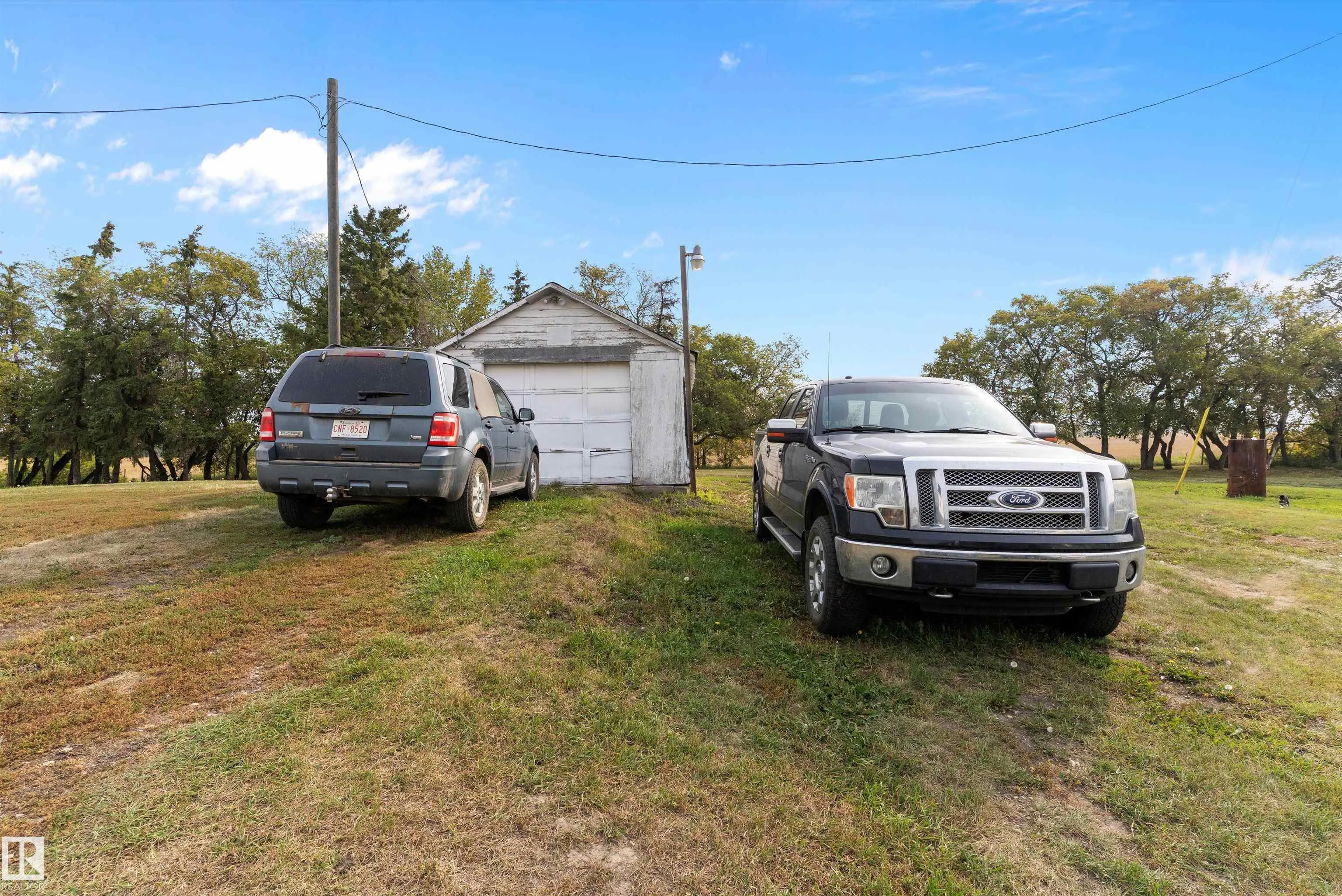 534065 174 Range Road