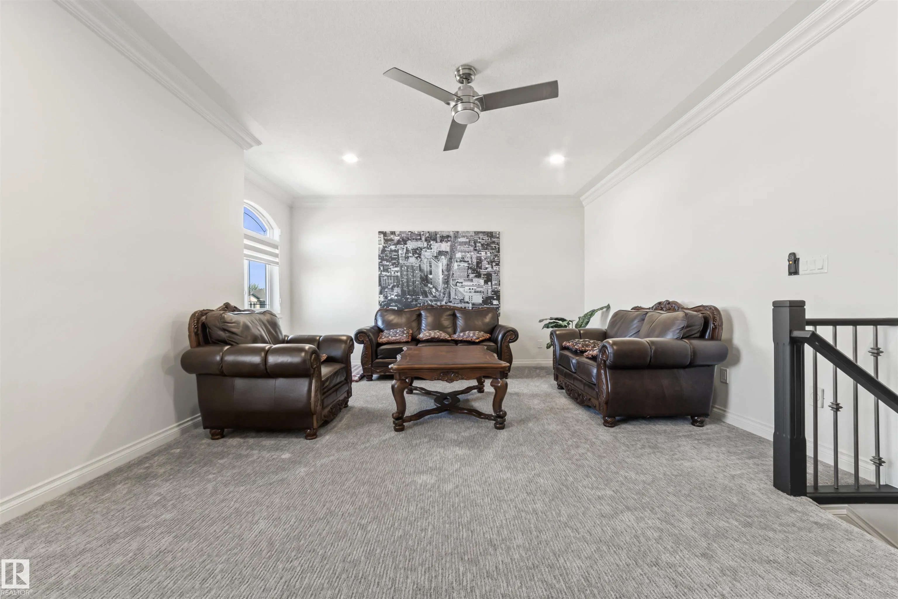 115 LAKELAND Drive