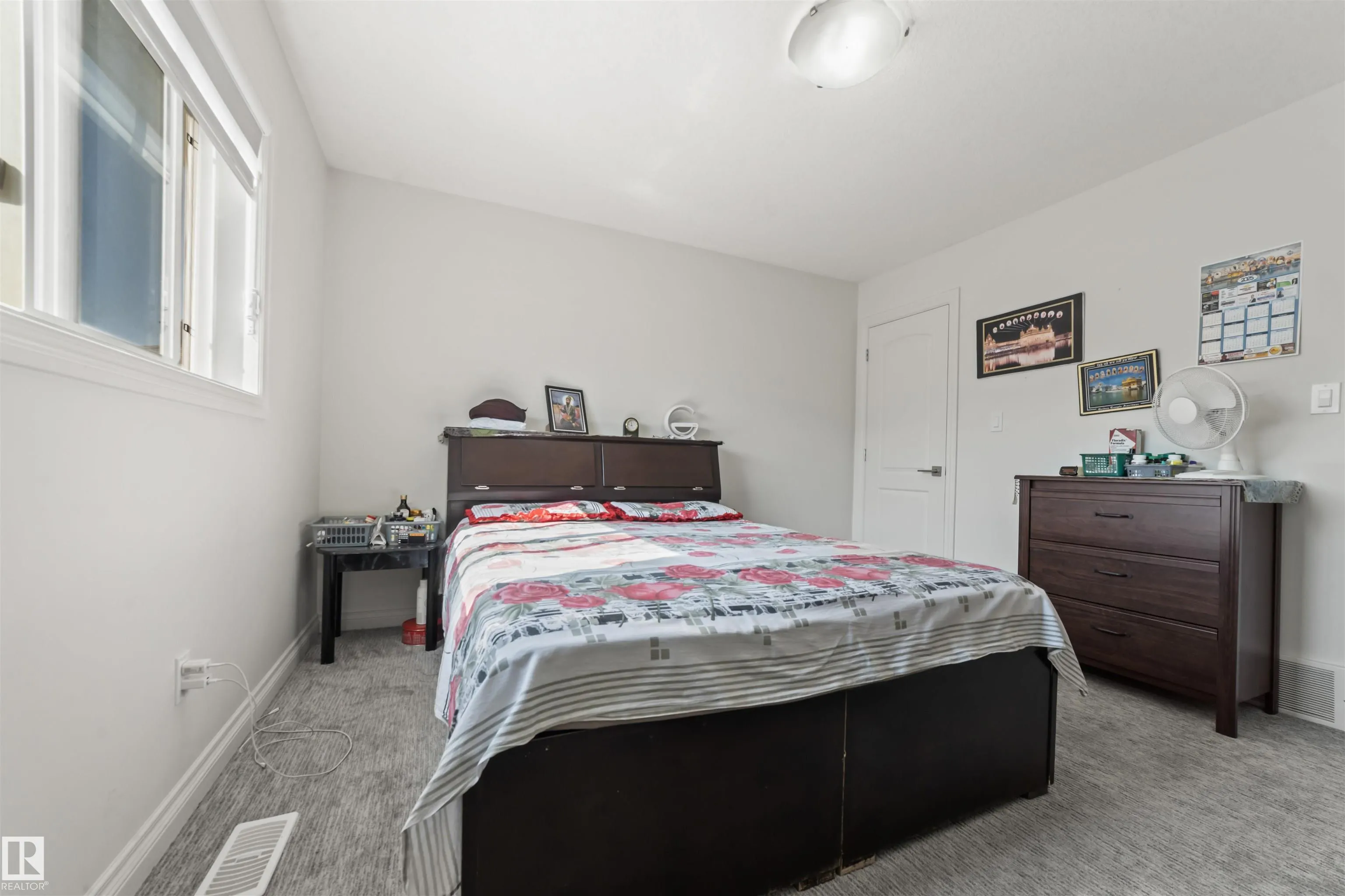 115 LAKELAND Drive