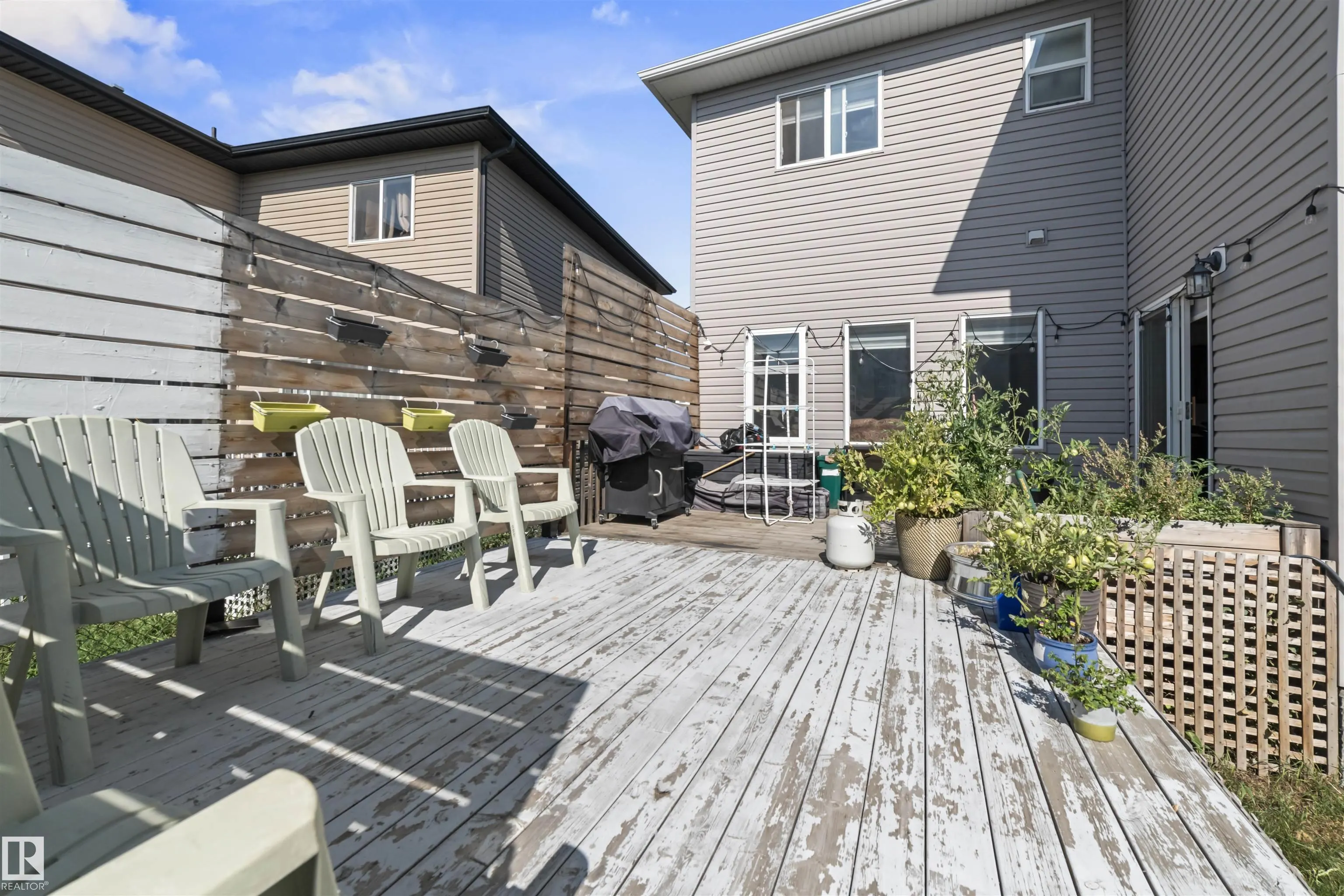 115 LAKELAND Drive