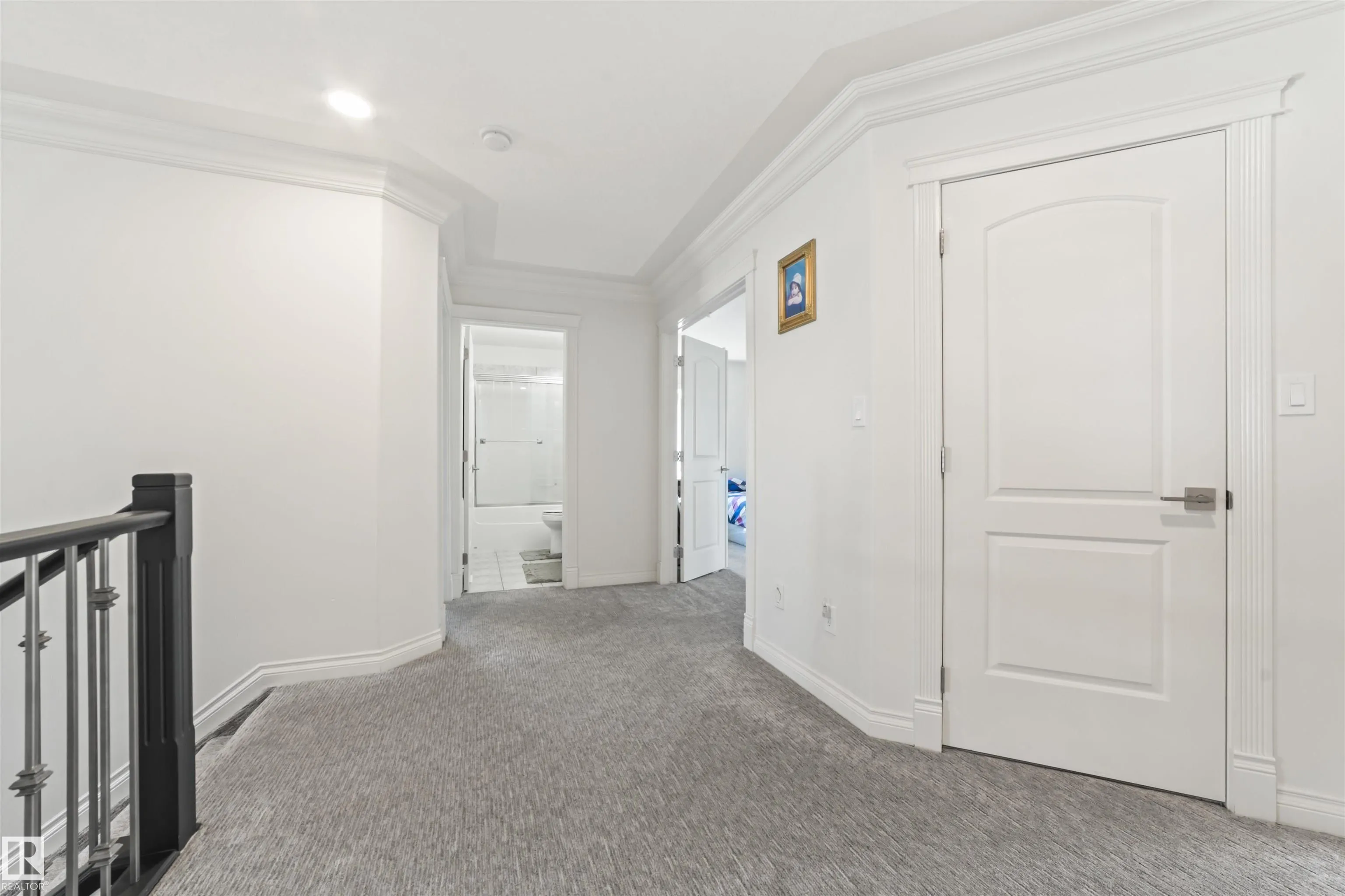 115 LAKELAND Drive