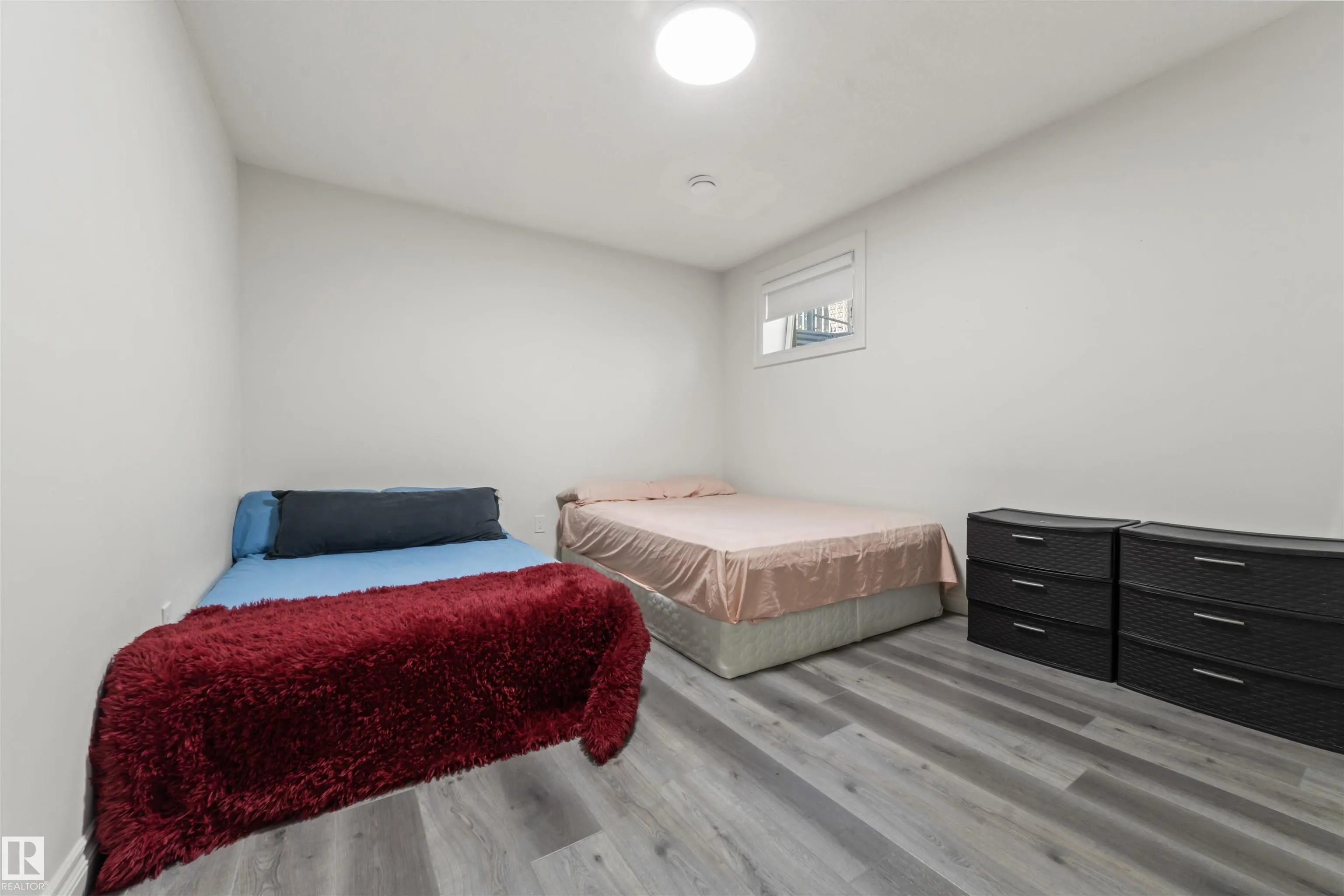 115 LAKELAND Drive