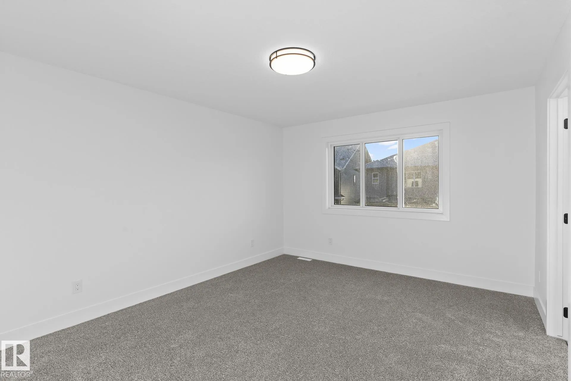 118 Spring Link