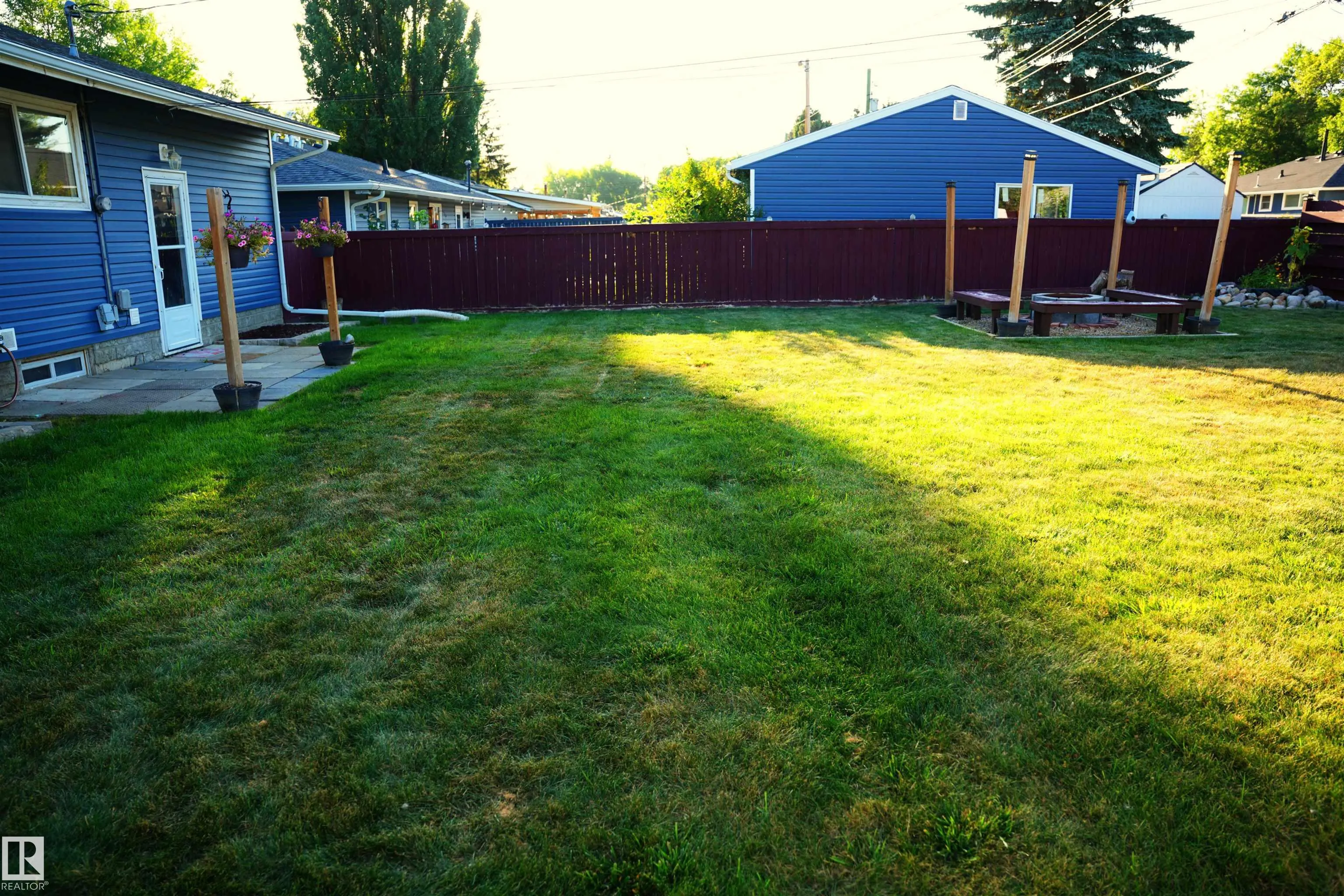 12 GRANITE Avenue