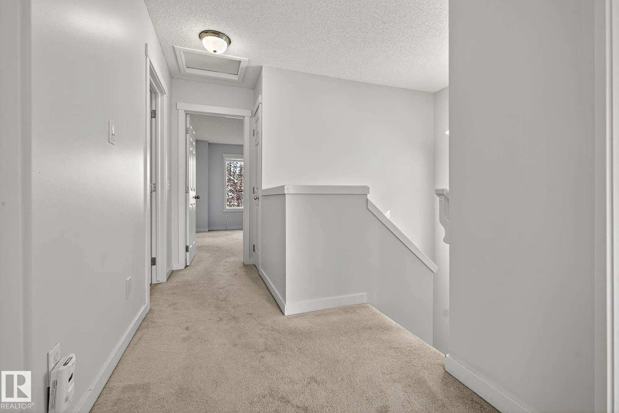 100 BOTHWELL Place