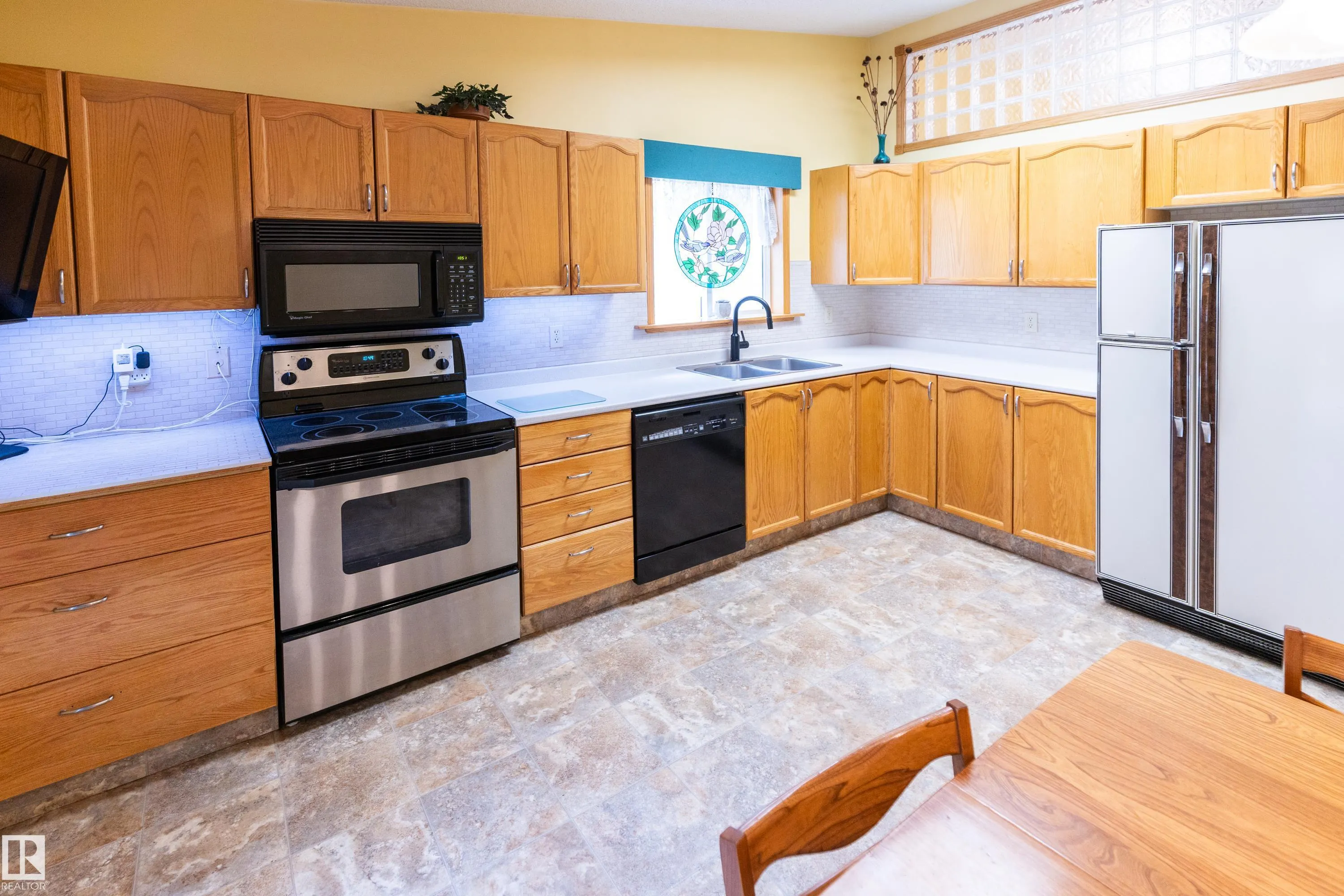 96 Blueberry Crescent
