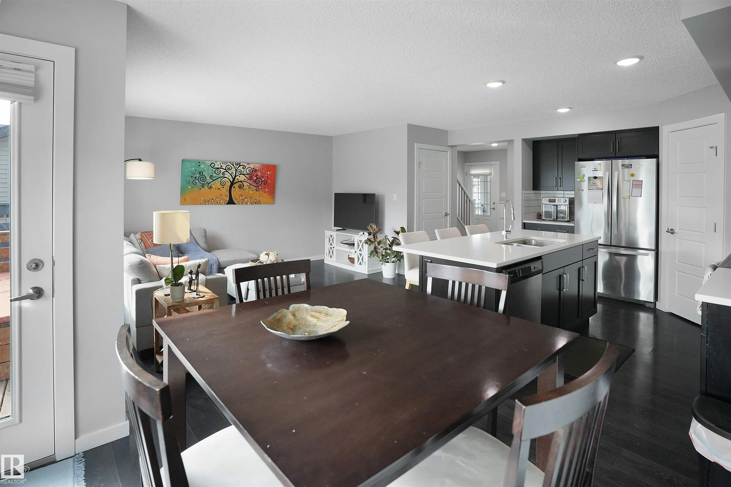 1274 DANIELS Crescent