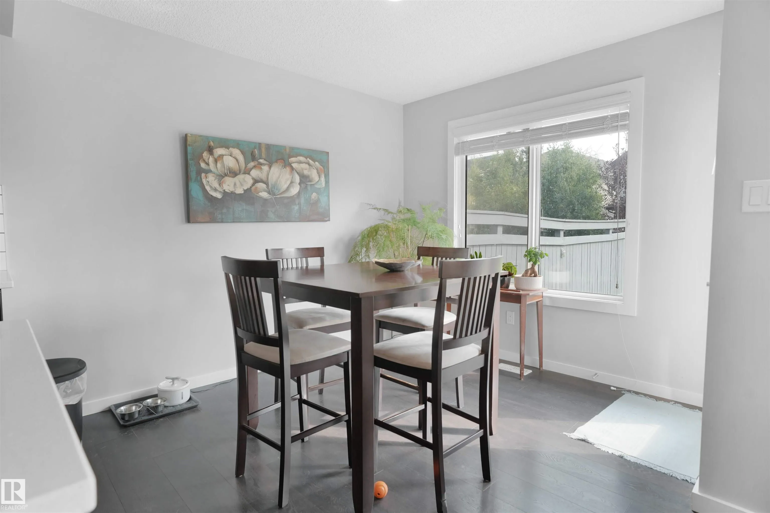 1274 DANIELS Crescent