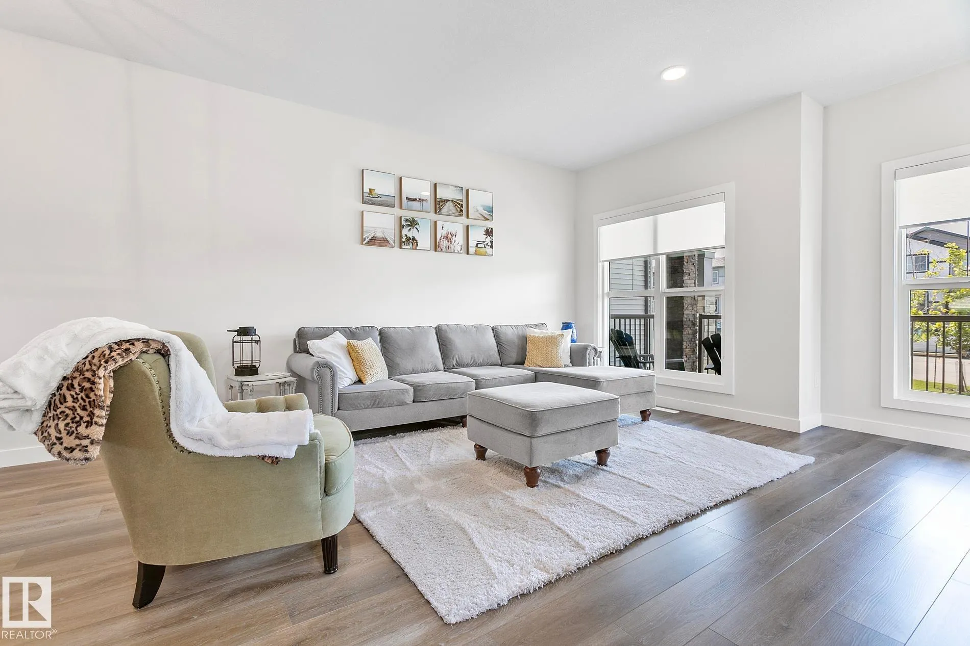 50 SIENNA Boulevard