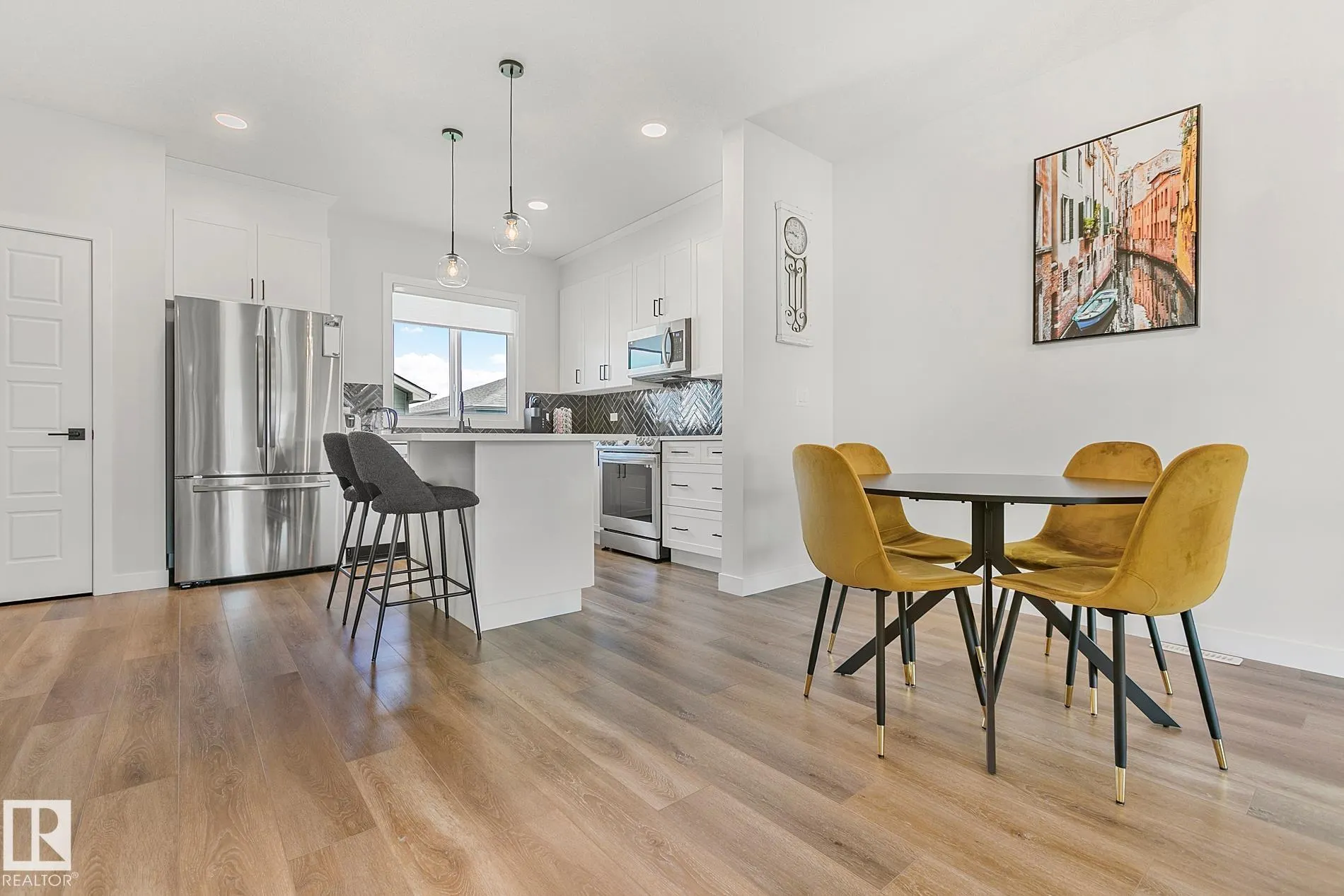 50 SIENNA Boulevard
