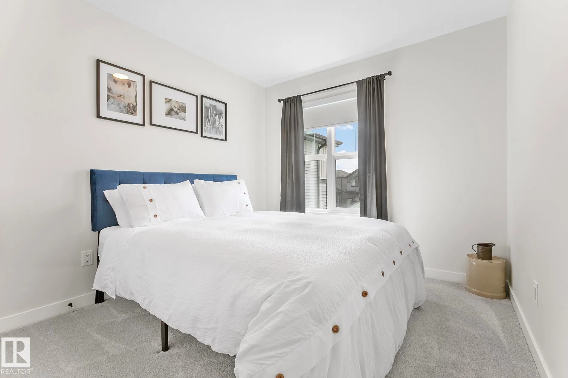 50 SIENNA Boulevard