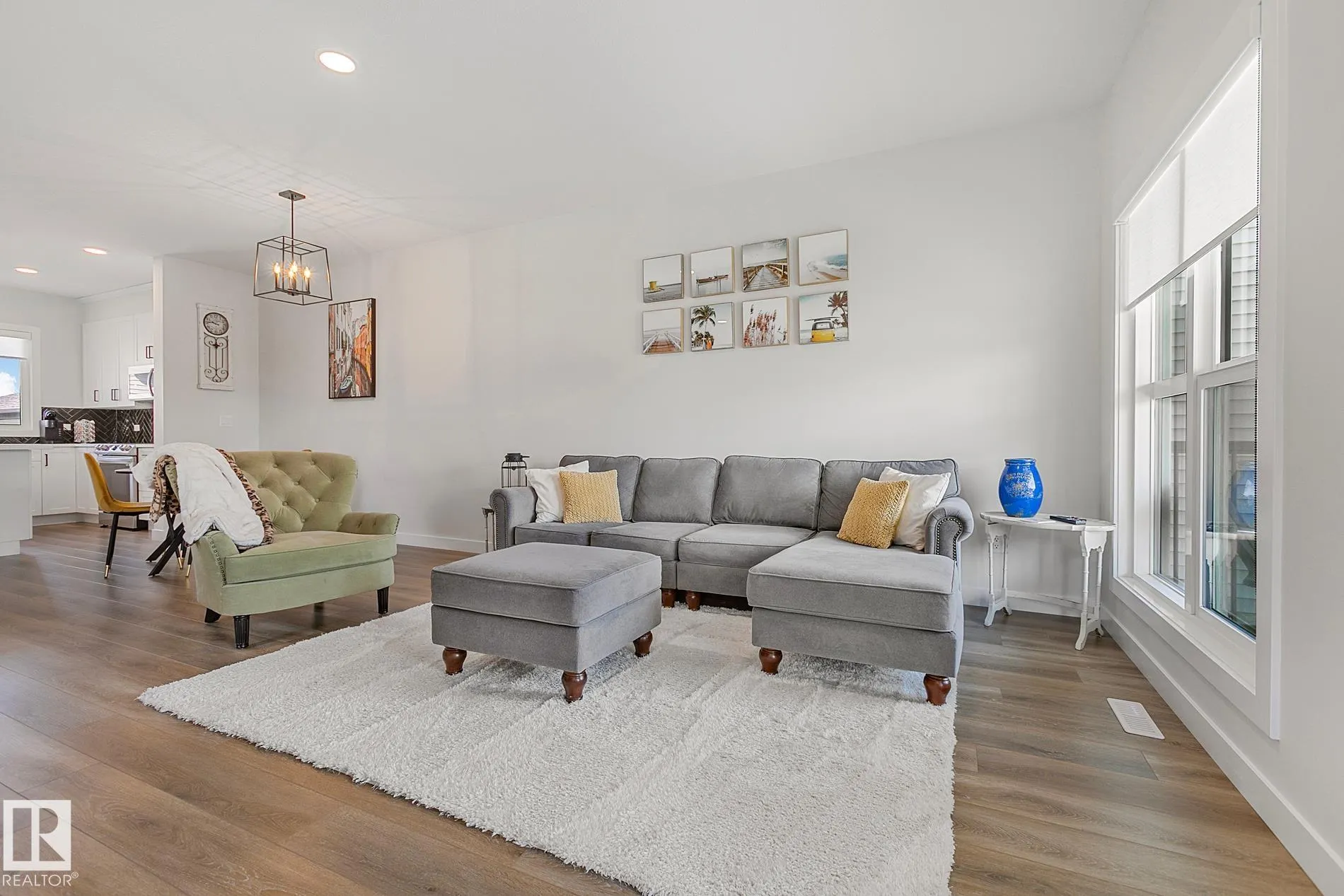 50 SIENNA Boulevard