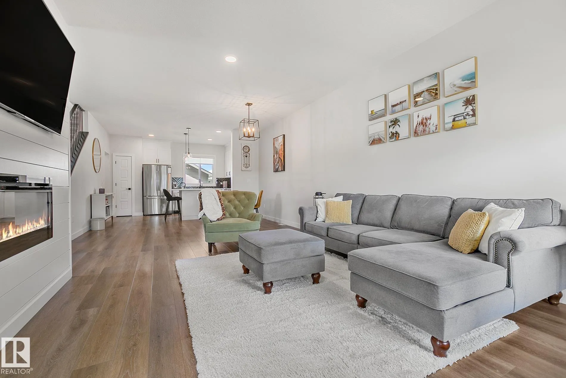 50 SIENNA Boulevard
