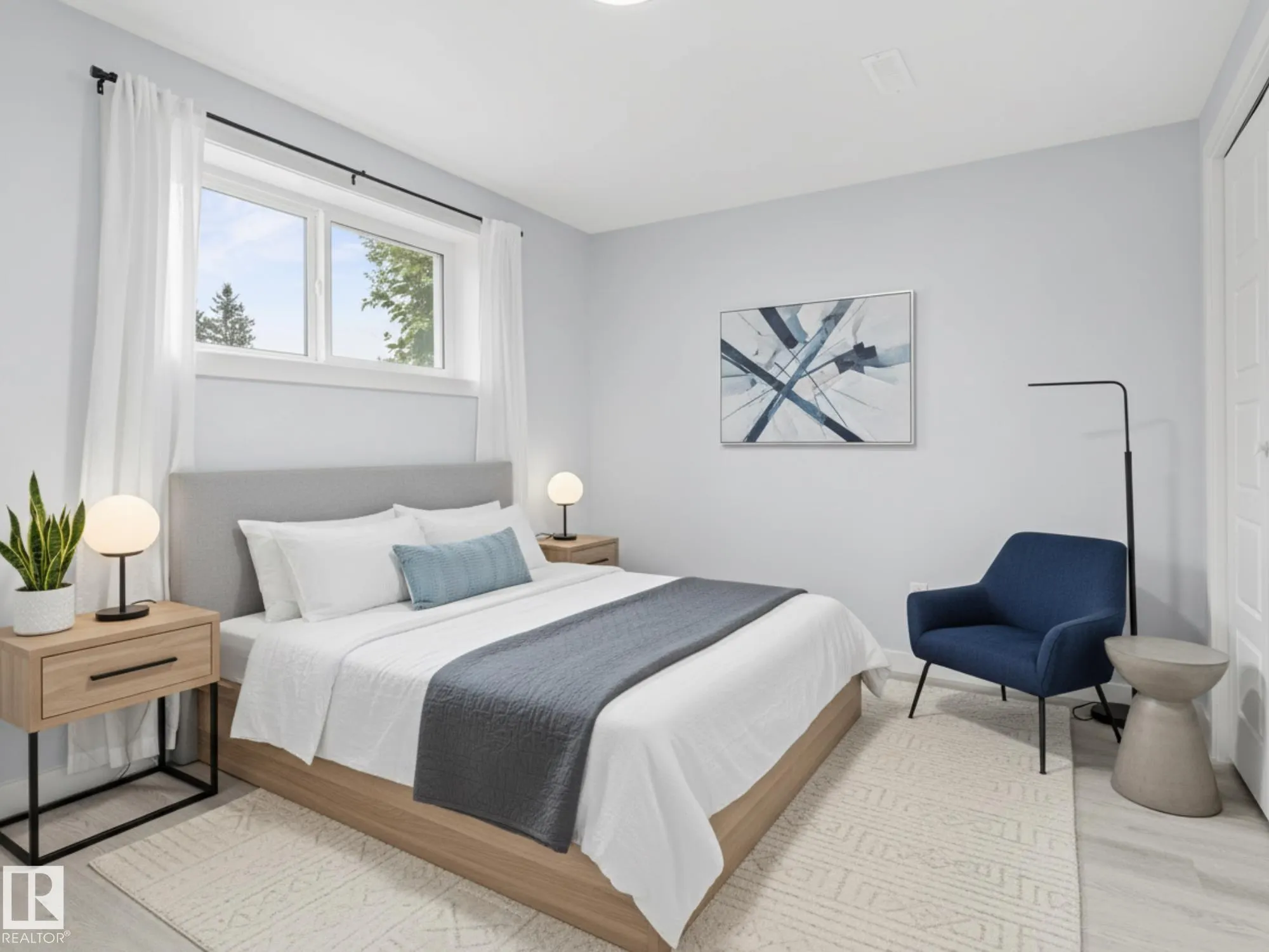 47 CLAREVIEW Road