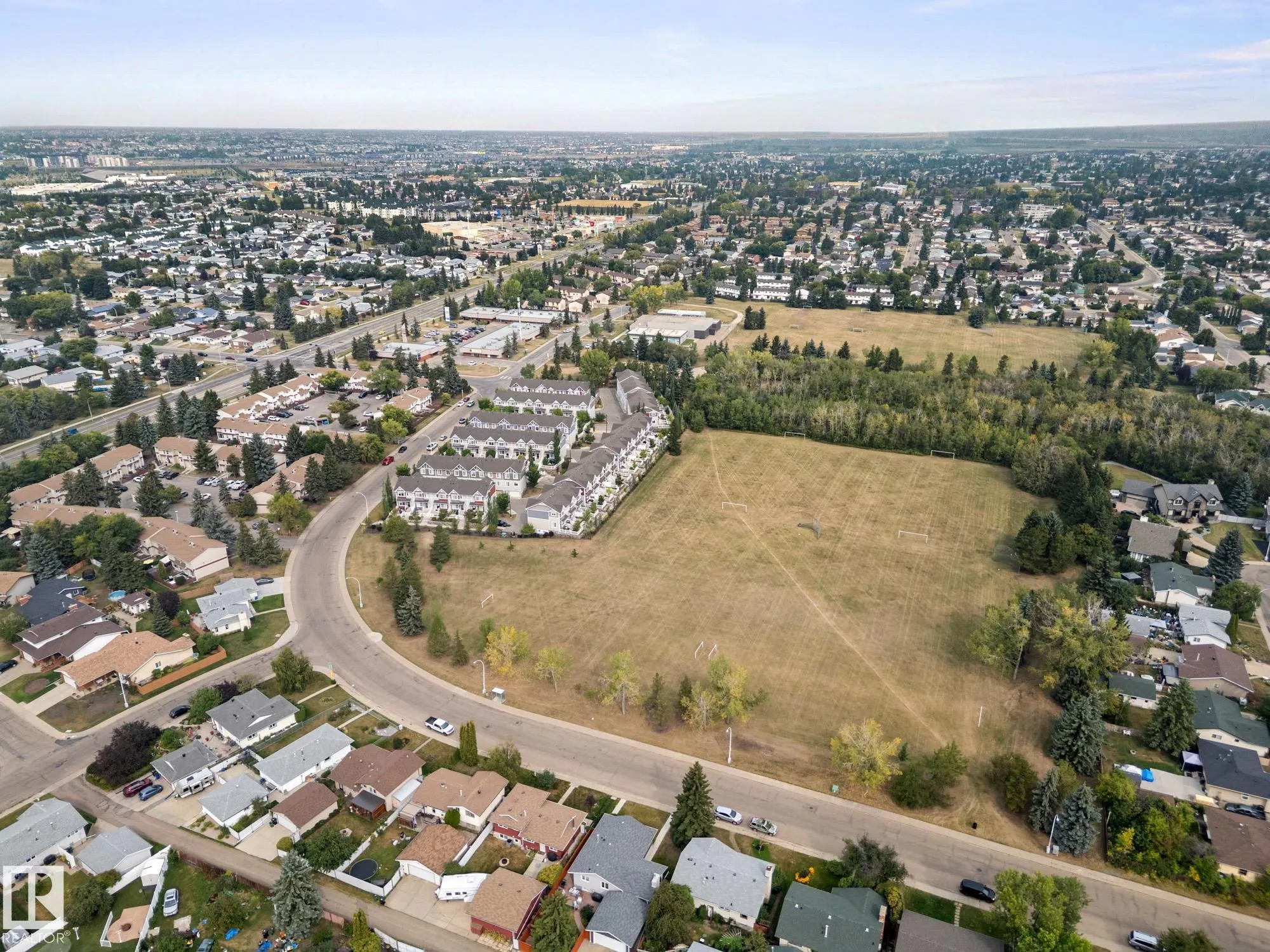 47 CLAREVIEW Road