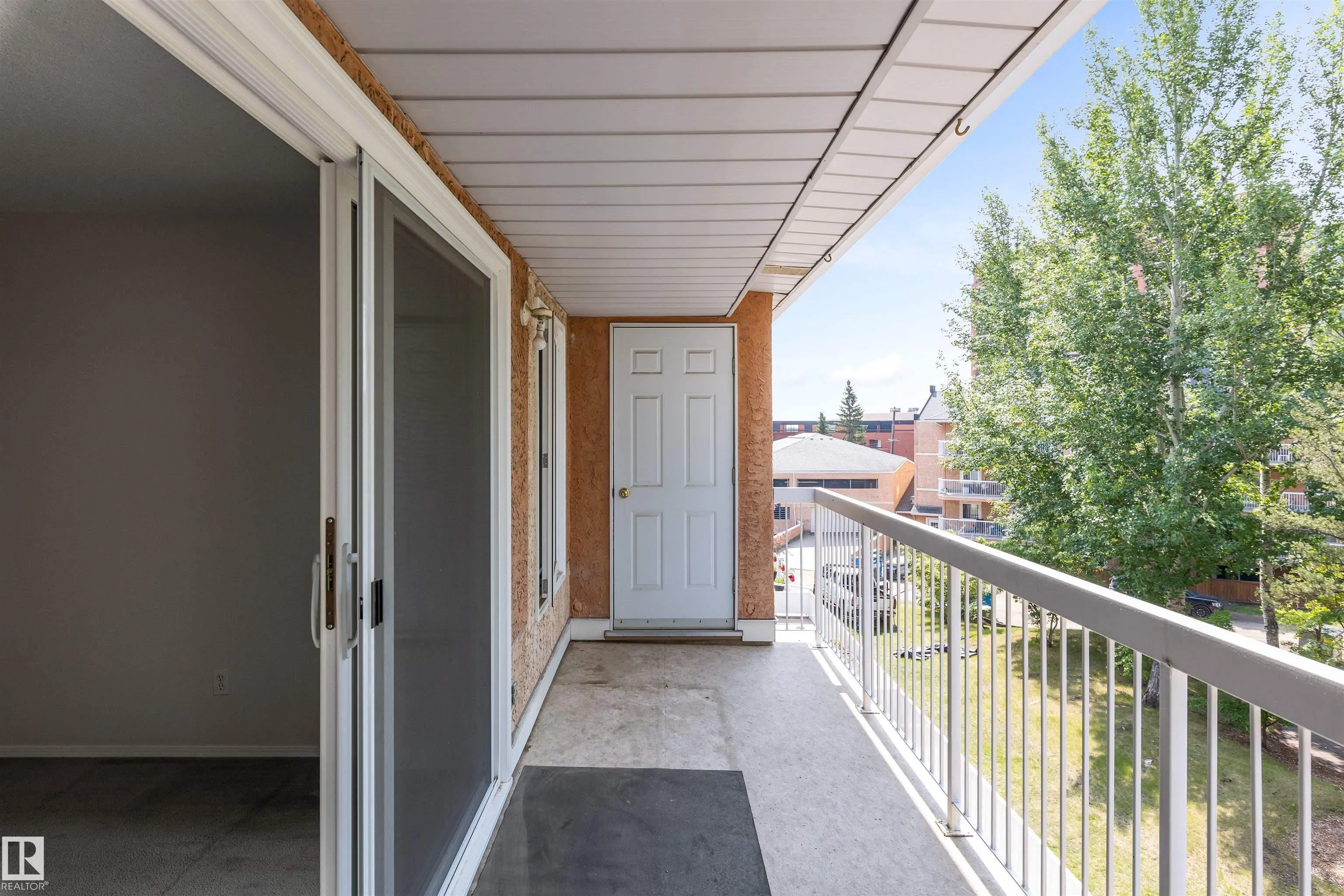 8811 106A Avenue