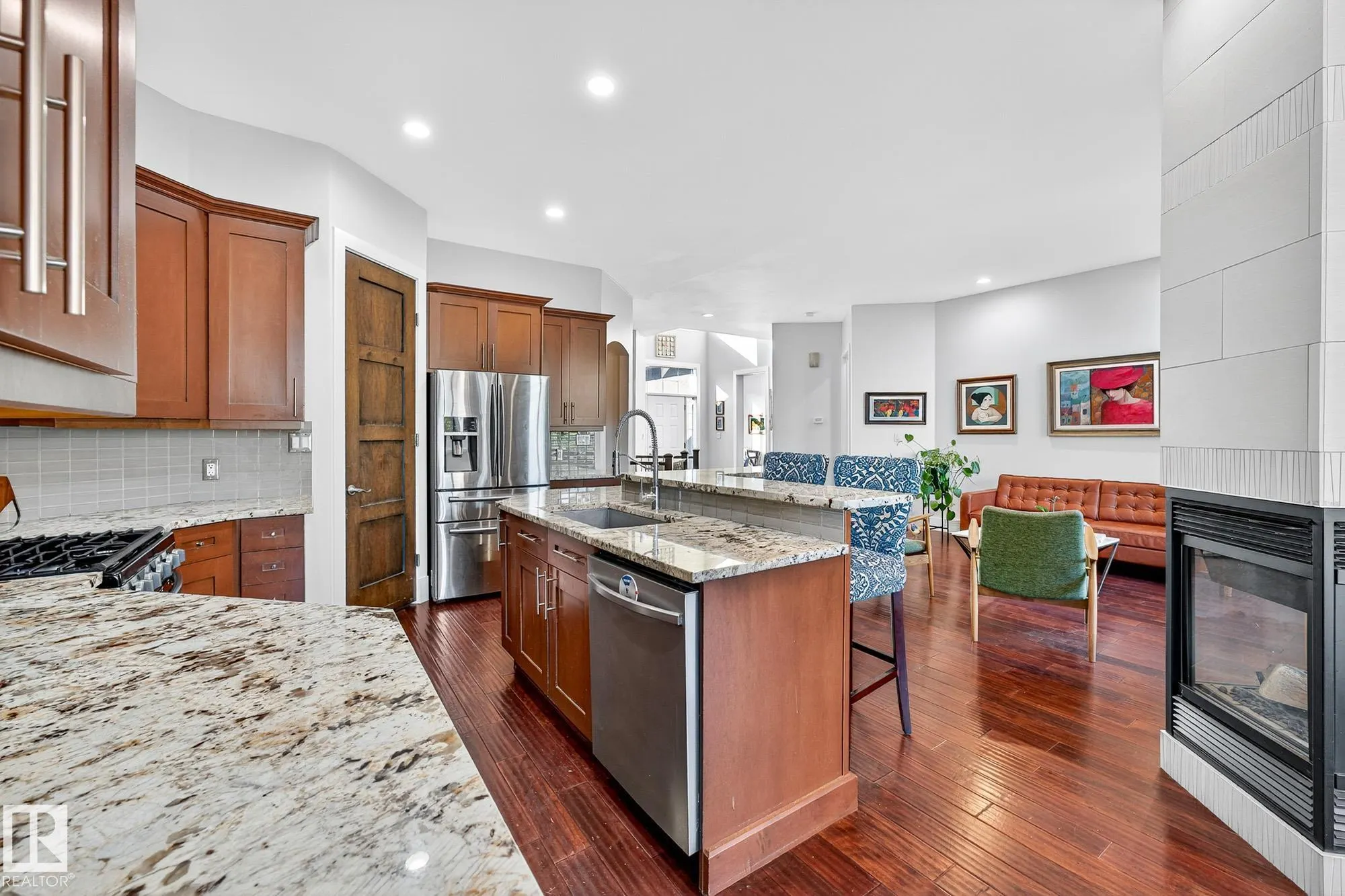940 HALIBURTON Road