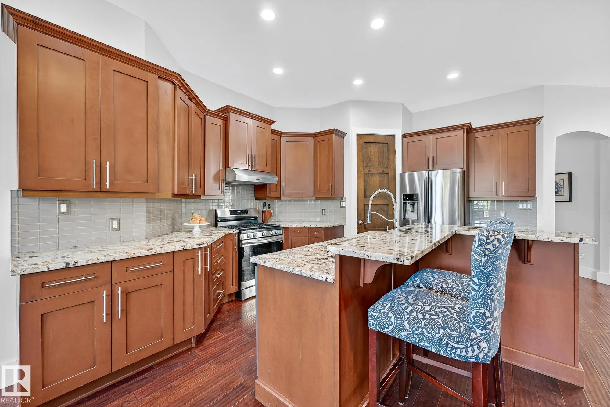 940 HALIBURTON Road