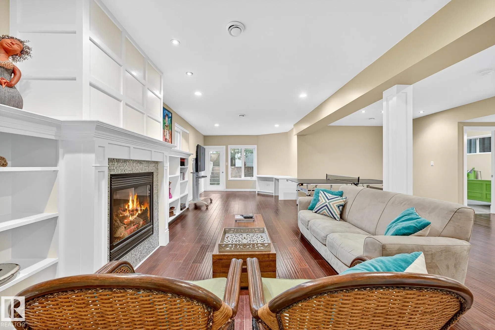 940 HALIBURTON Road
