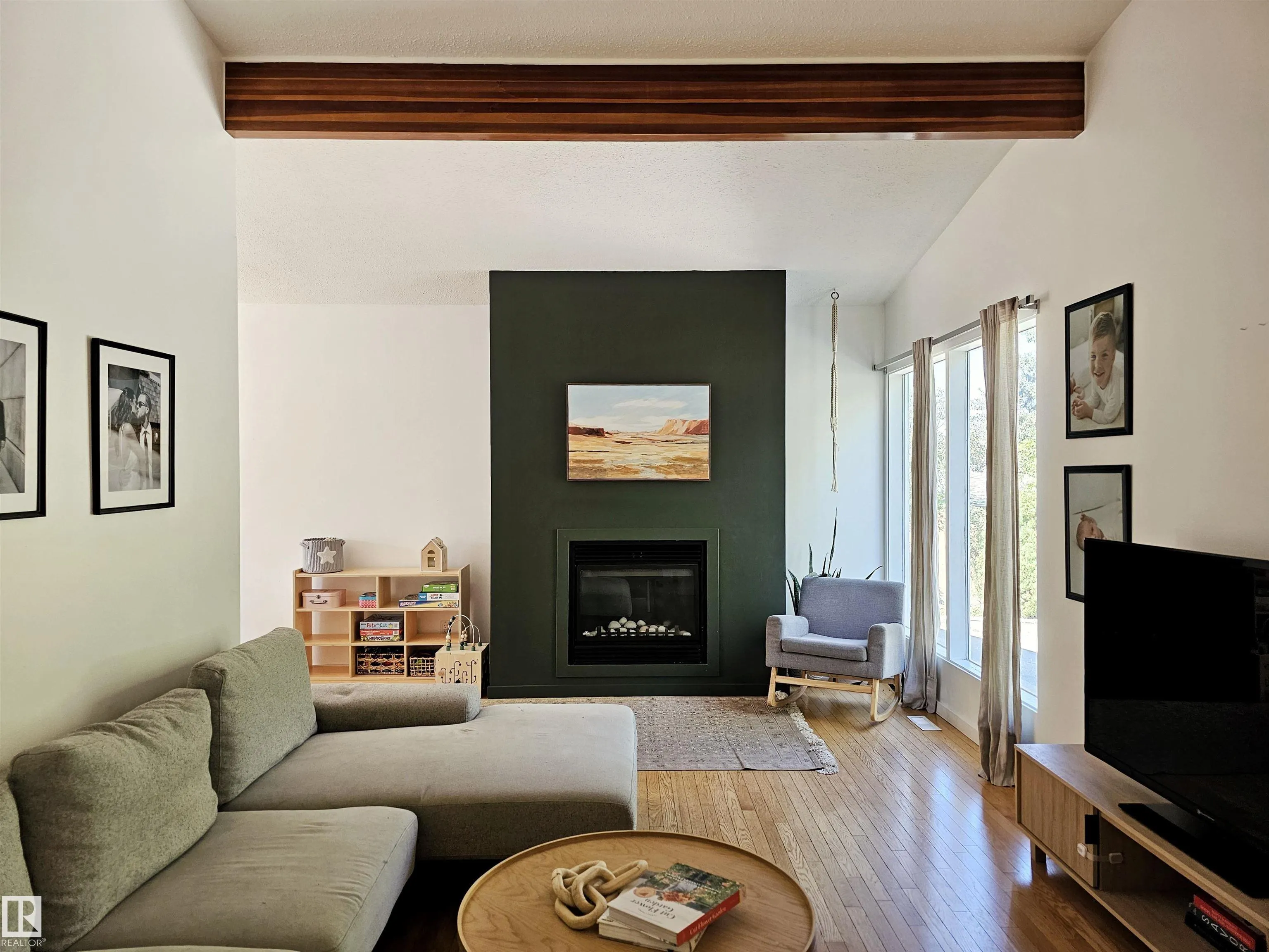 47 GLENMORE Crescent