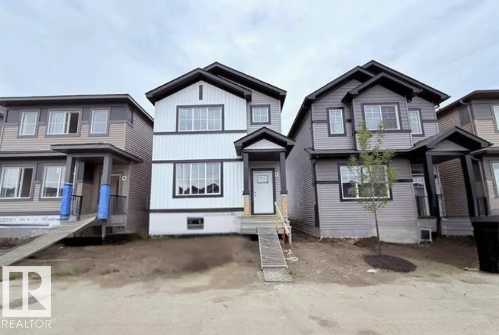 63 Sienna Boulevard