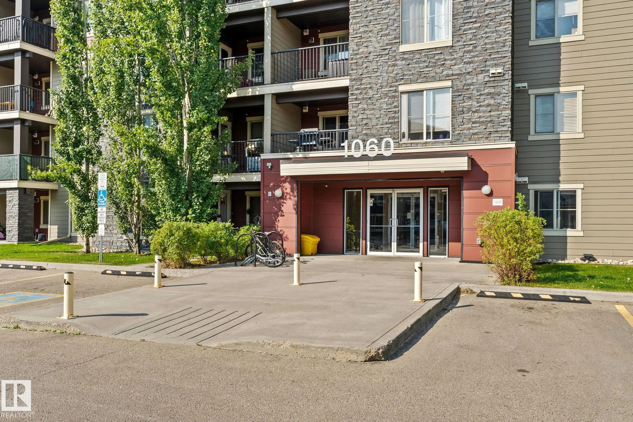 1060 MCCONACHIE Boulevard