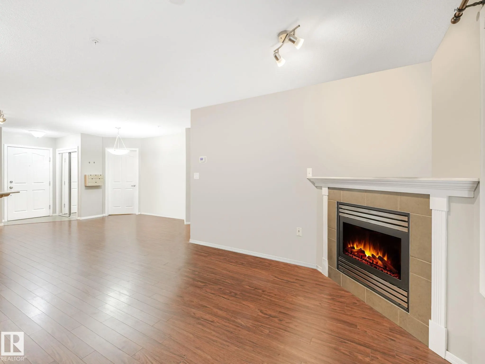1320 RUTHERFORD Road