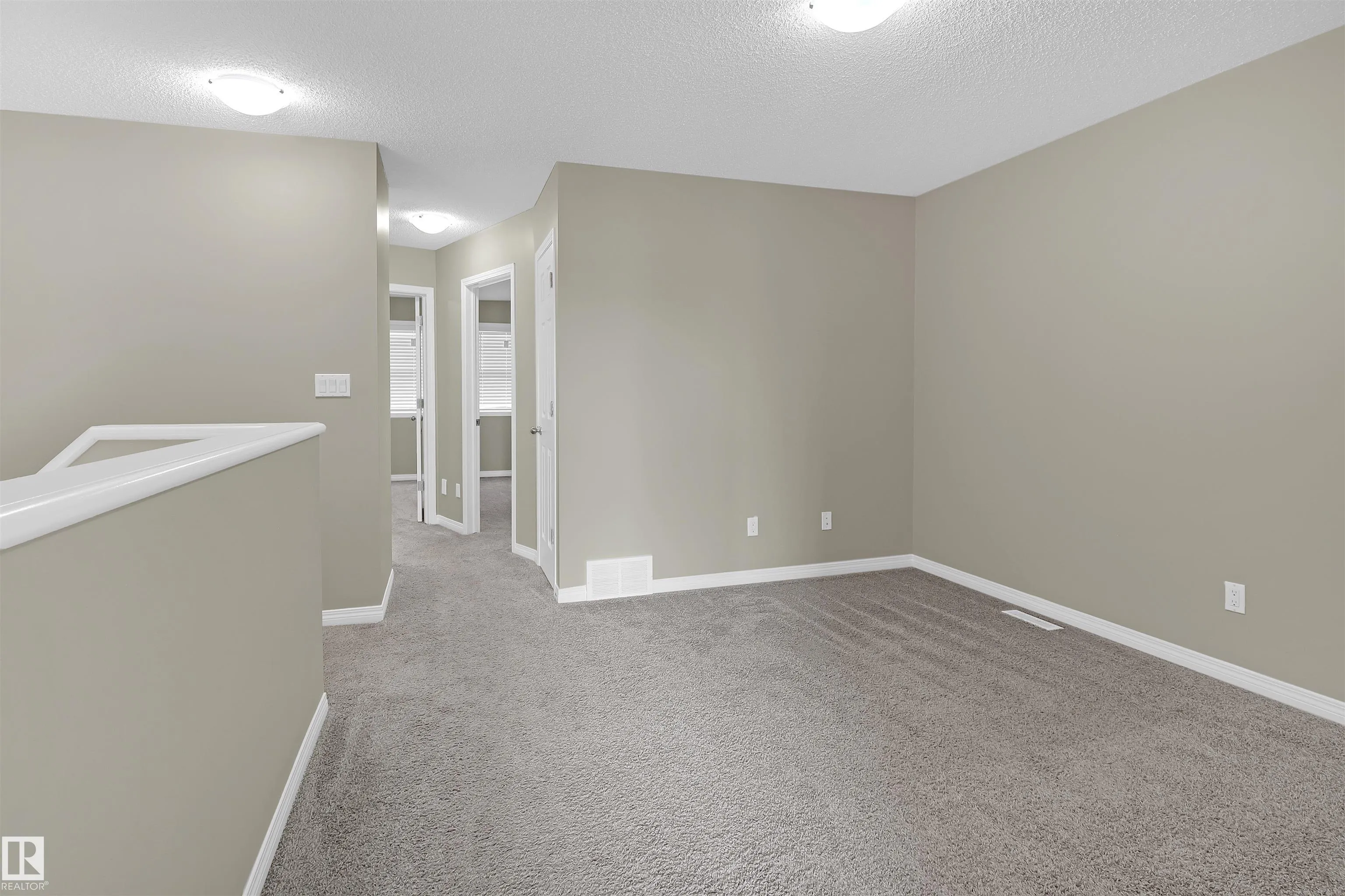 756 EAGLESON Crescent