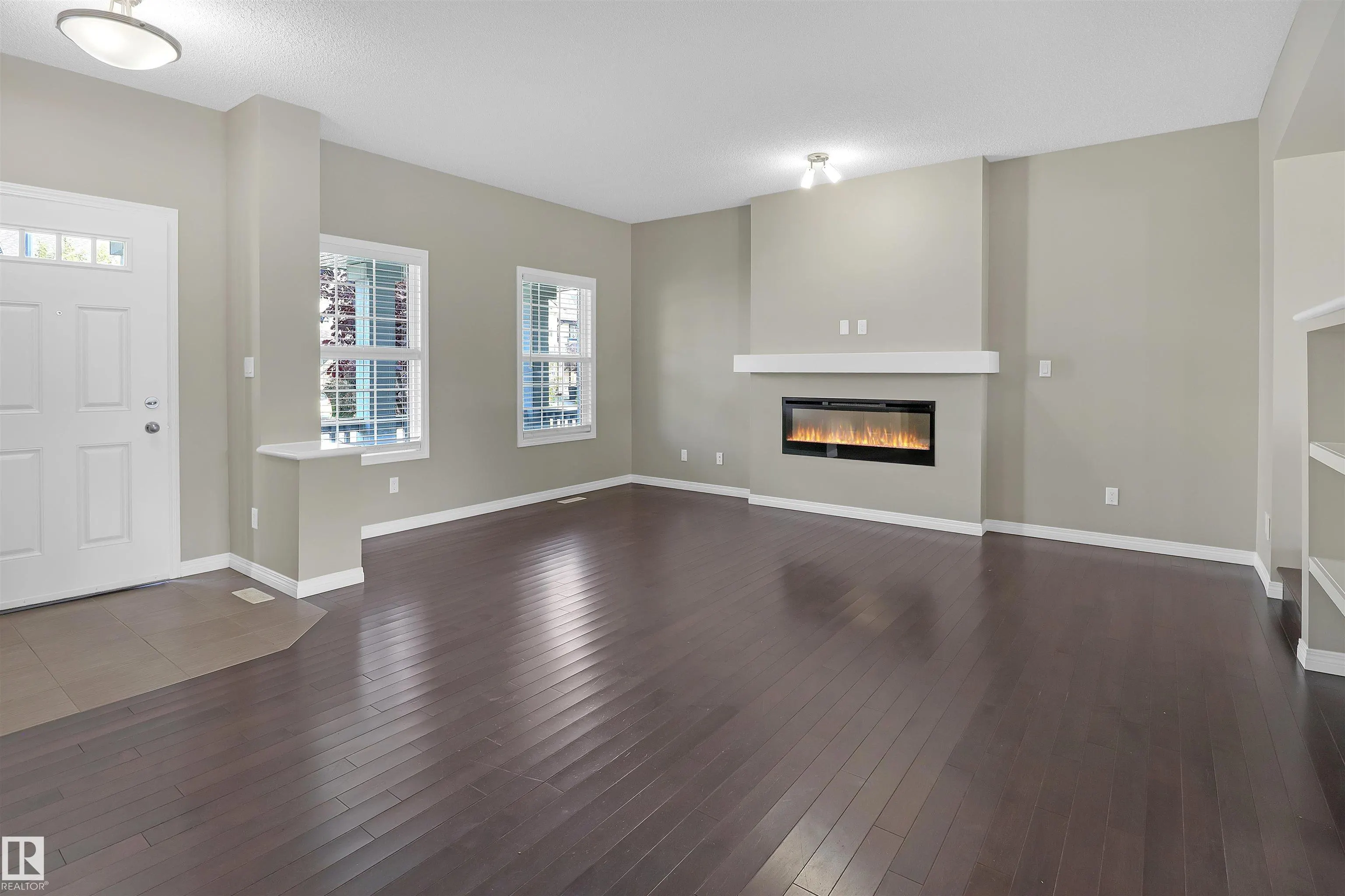 756 EAGLESON Crescent