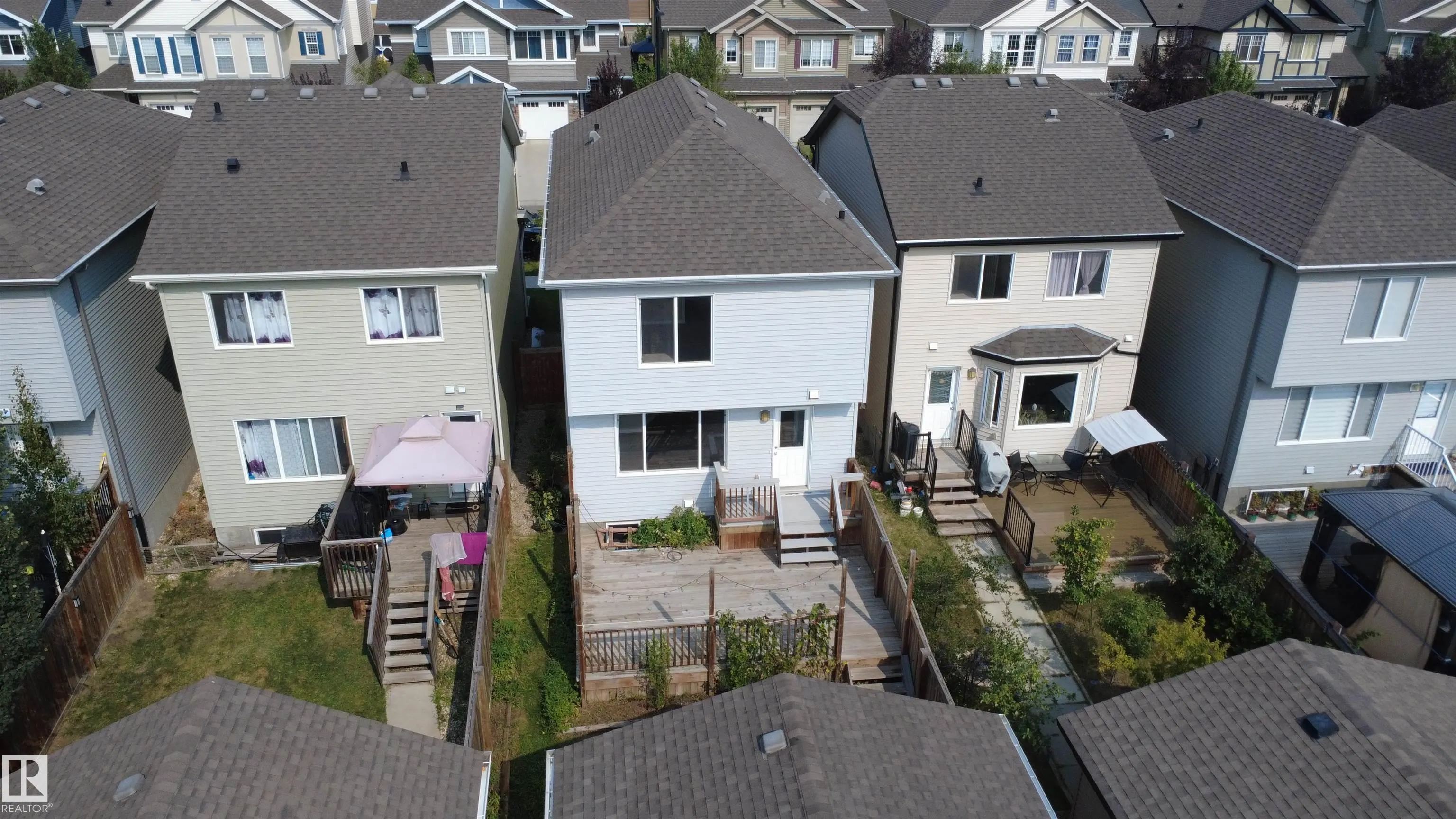 756 EAGLESON Crescent