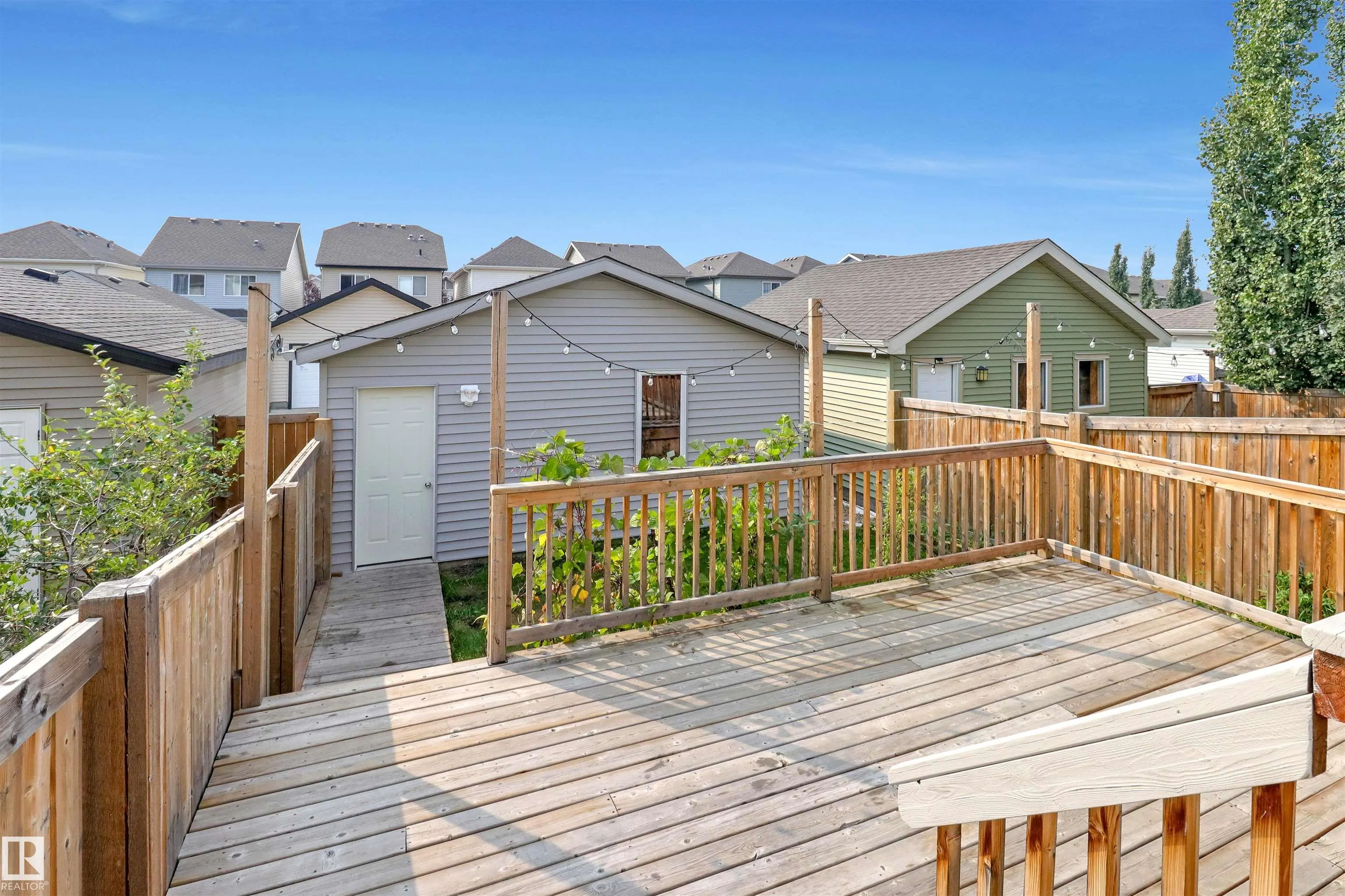 756 EAGLESON Crescent