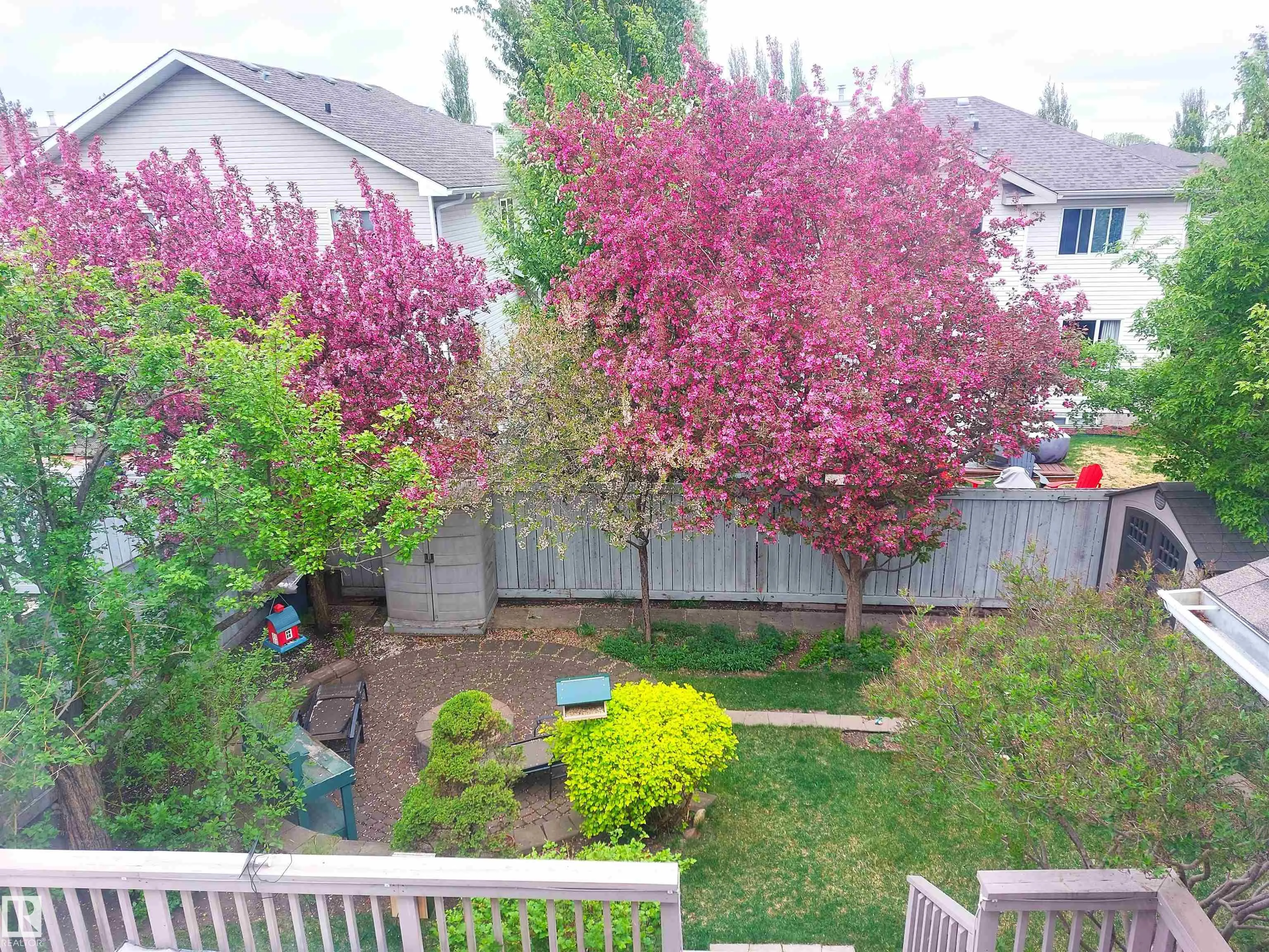 28 KIRKWOOD Drive