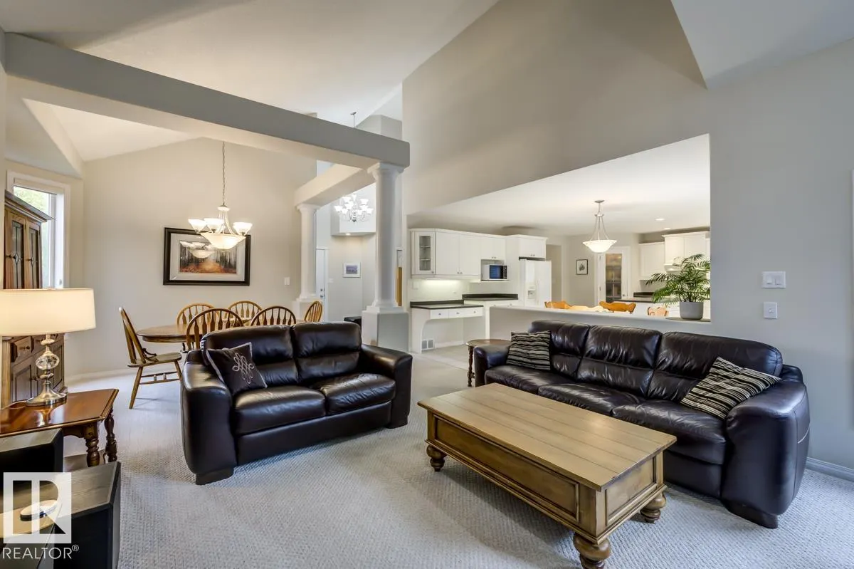 28 KIRKWOOD Drive