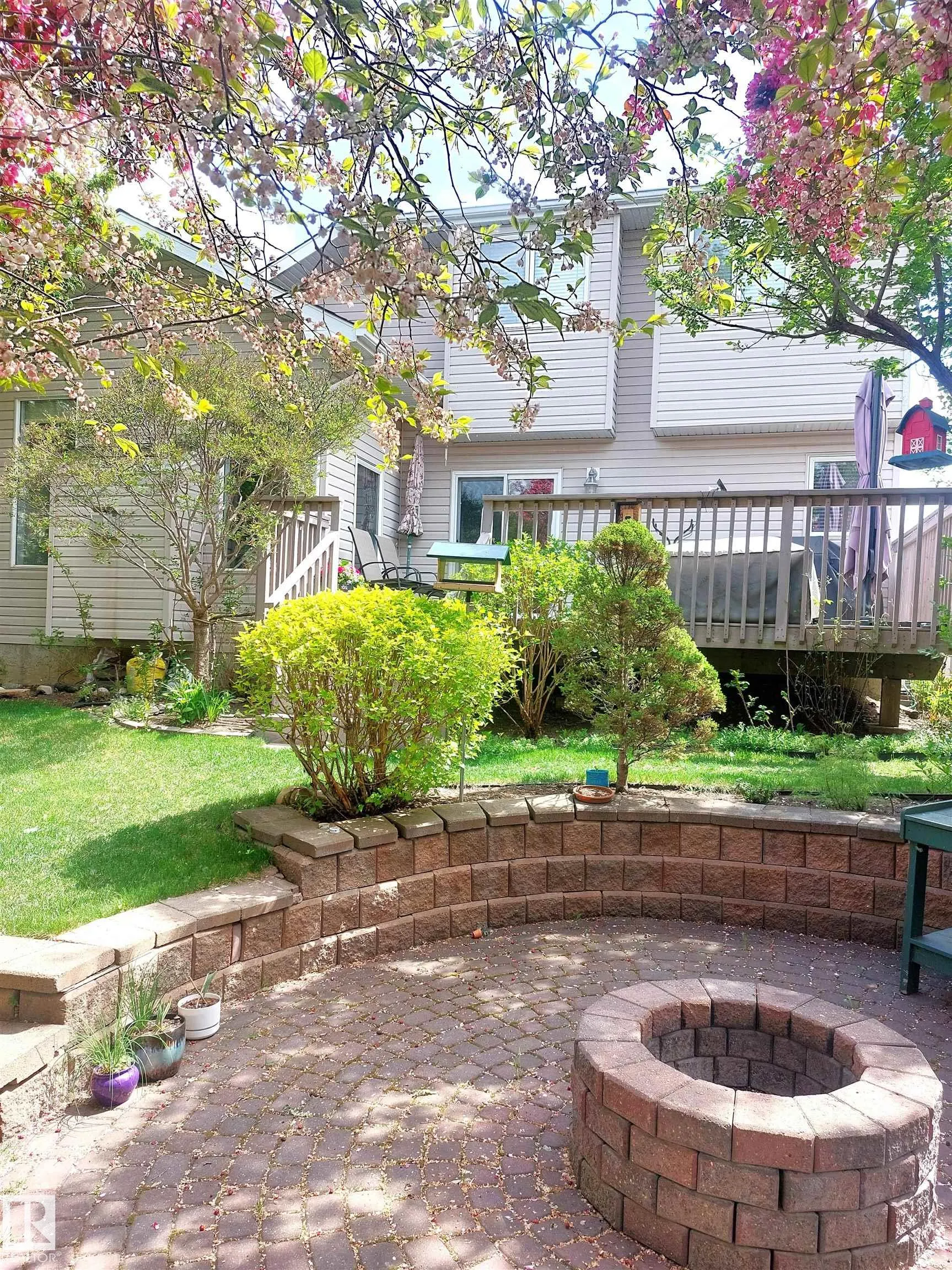 28 KIRKWOOD Drive