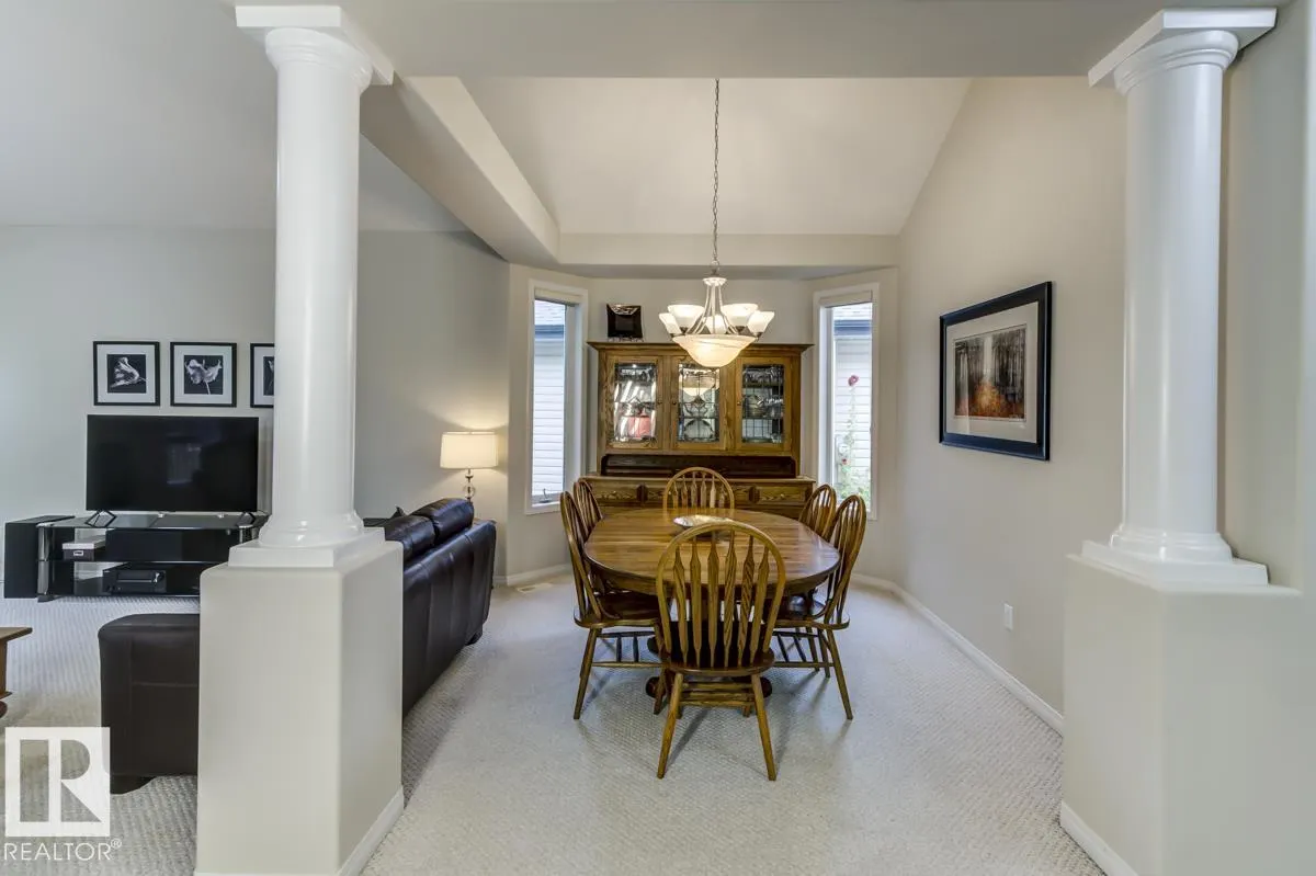 28 KIRKWOOD Drive