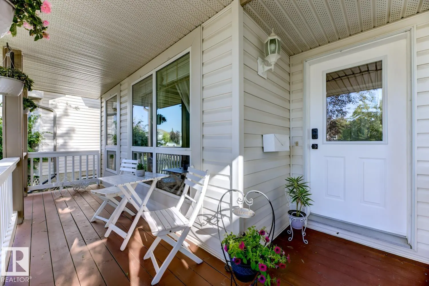 657 GLENWRIGHT Crescent