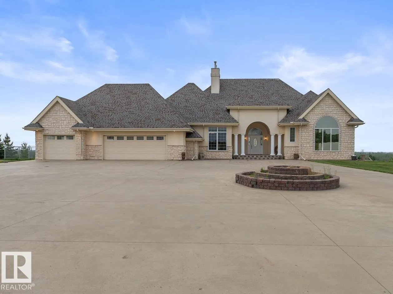 3006 WAYNE Way