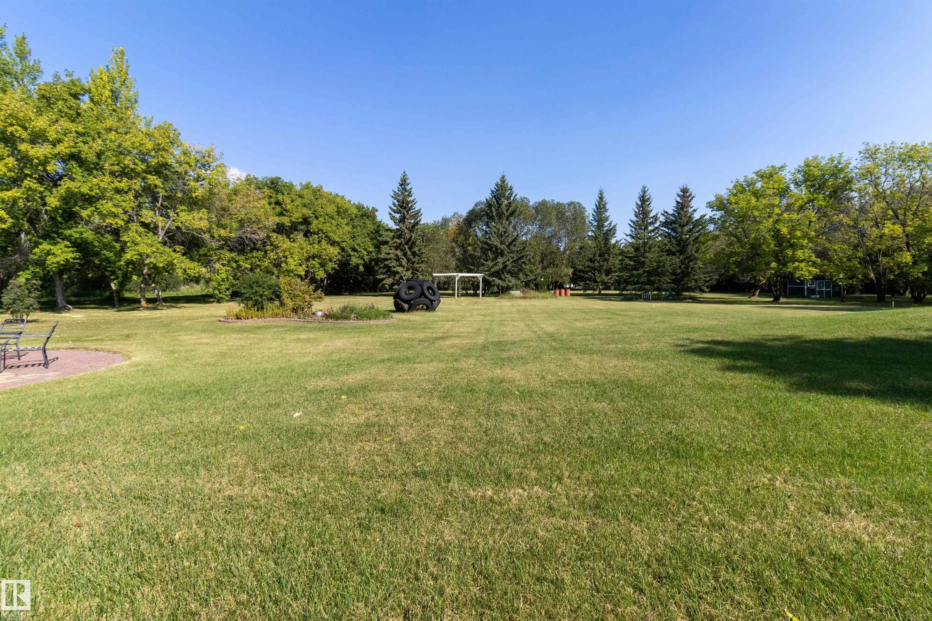 51514 RGE ROAD 261