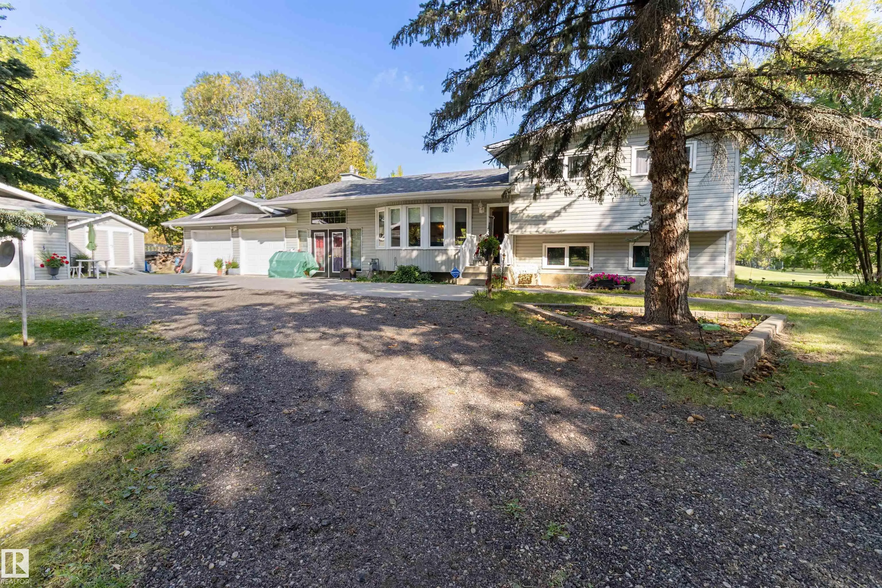 51514 RGE ROAD 261