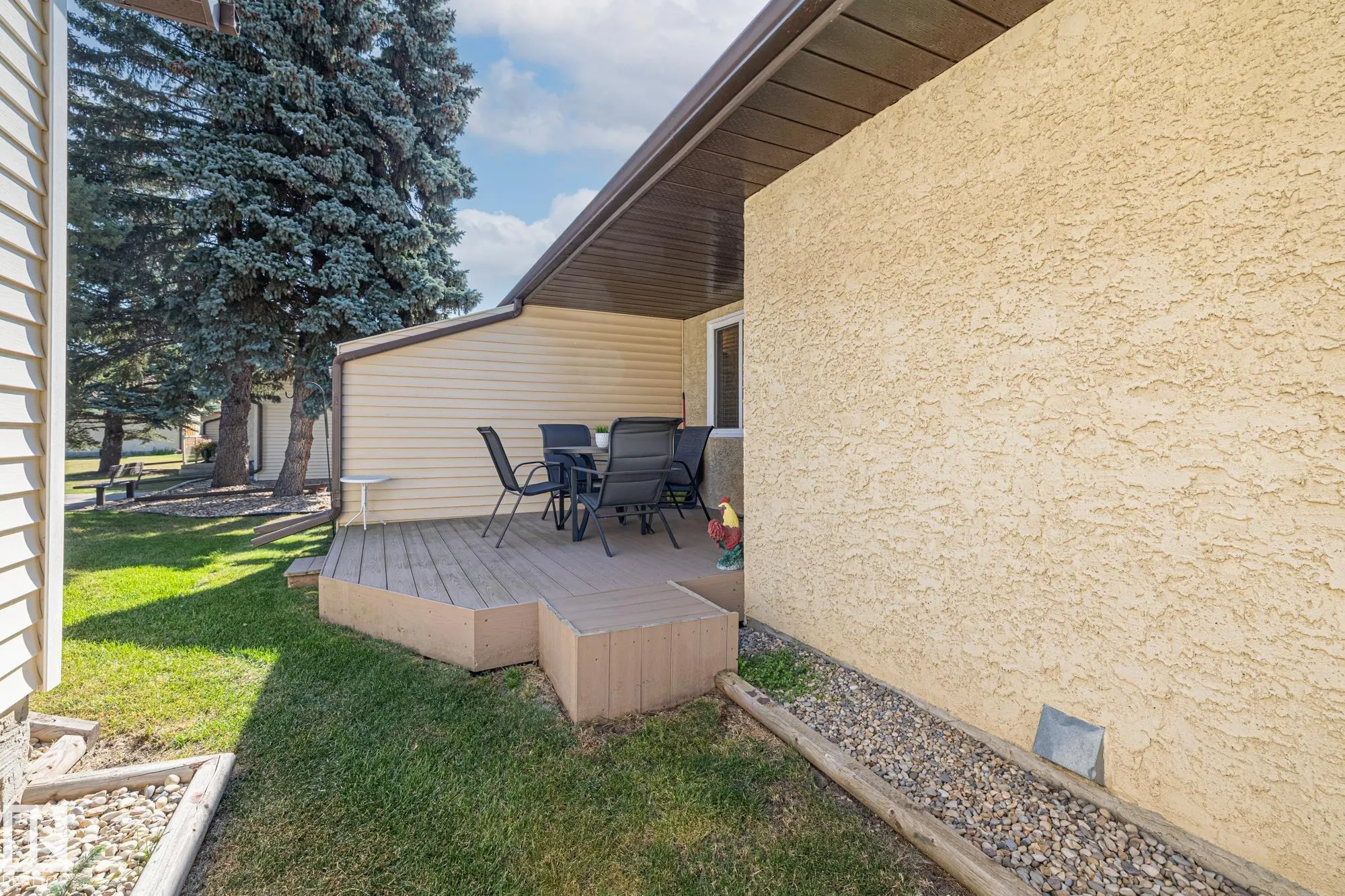 27 PINEVIEW HORIZON Village