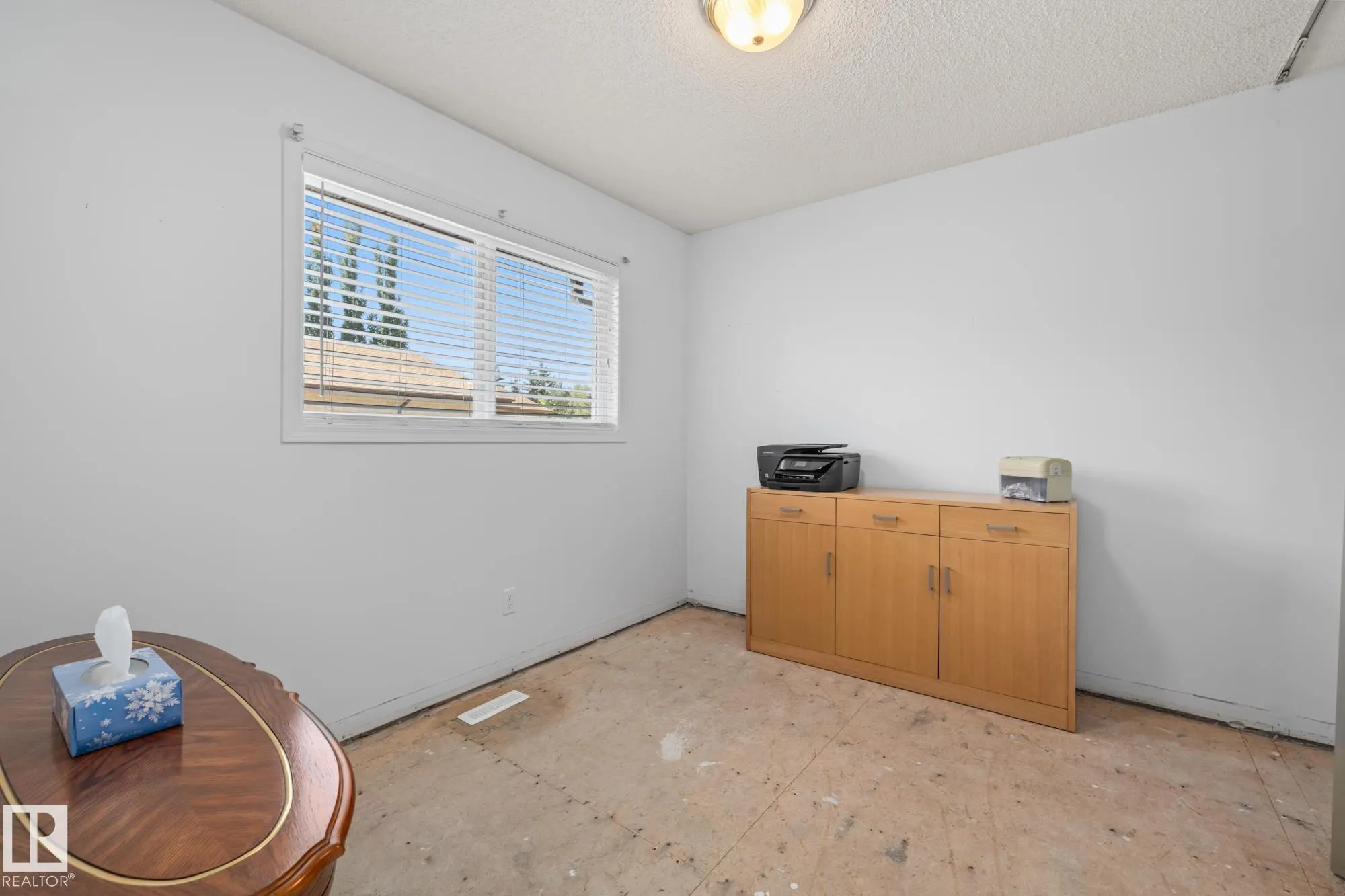 27 PINEVIEW HORIZON Village